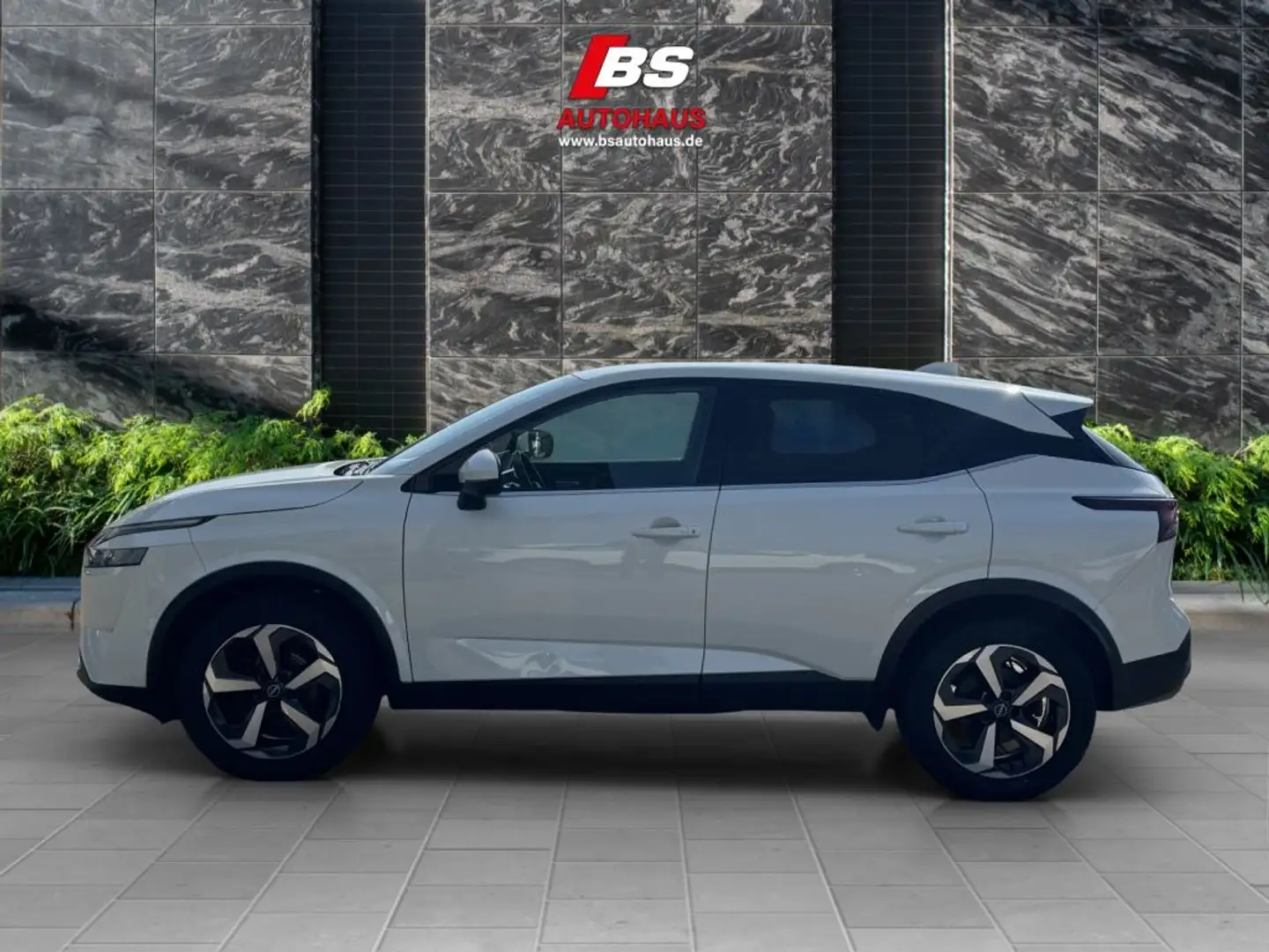 Nissan Qashqai 1.3 DIG-T MHEV N-Connecta - 2