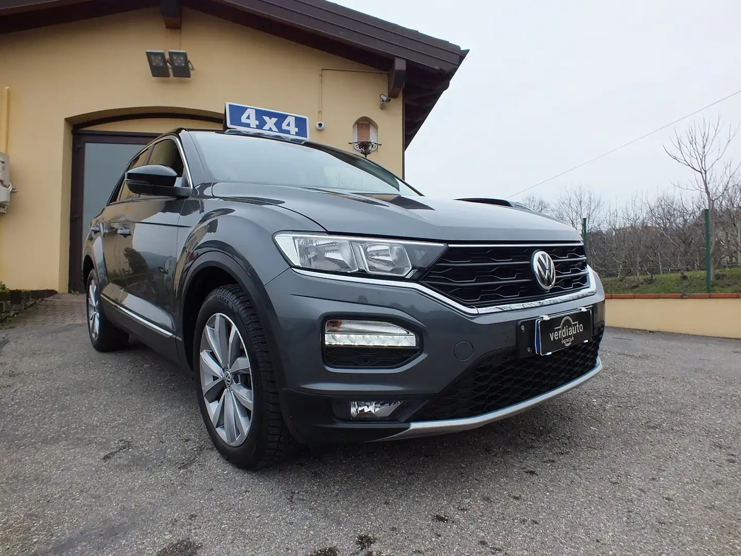 Volkswagen T-Roc 2.0 TDI  4MOTION STYLE-MANUALE-UNIPROPRIETARIO Grijs - 1