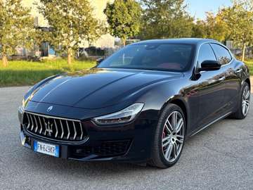Ghibli III 2013 3.0 V6 ds 275cv auto my17