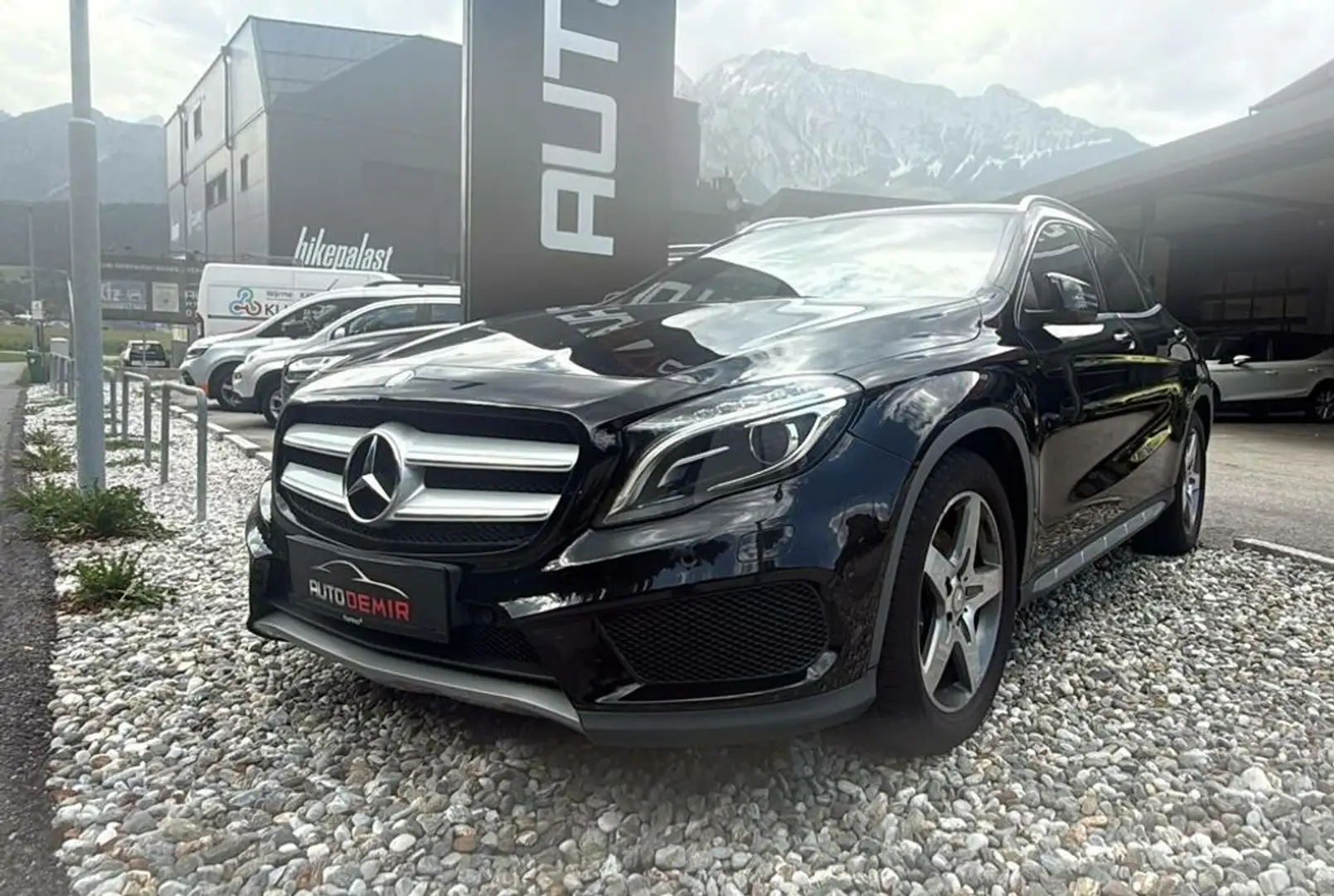 Mercedes-Benz GLA 220 CDI / d 4Matic (156.905) Schwarz - 2