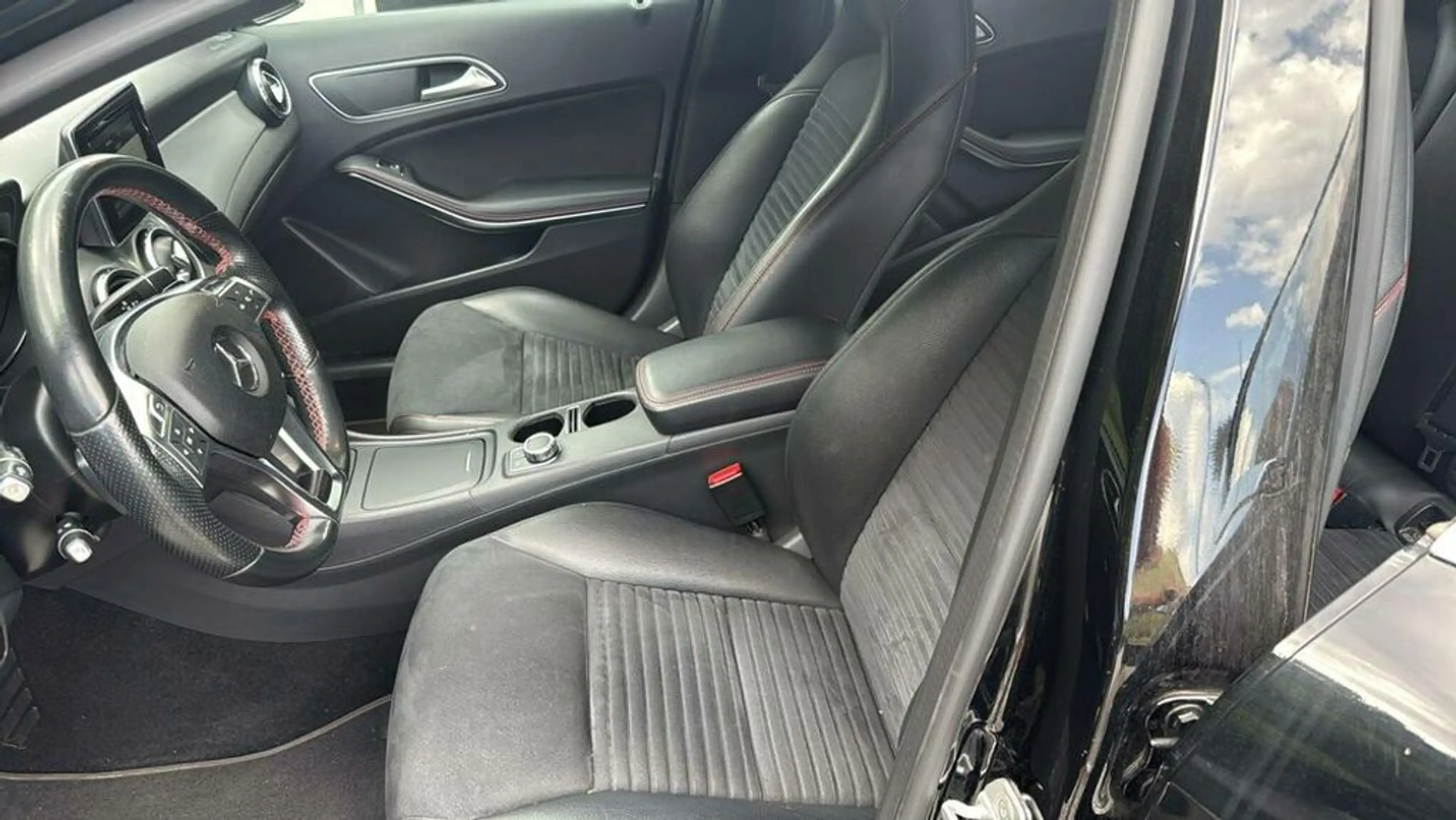 Mercedes-Benz GLA 220 CDI / d 4Matic (156.905) — photo 12