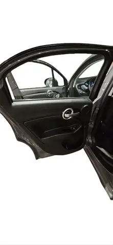 Fiat 500x view 13