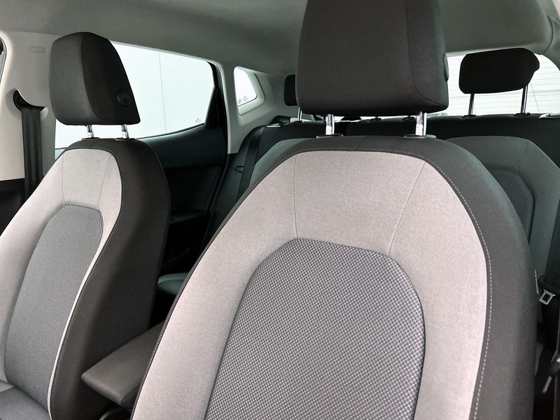 SEAT Ibiza 1.0 TSI Style Business Intense 95 PK | Navigatie | — photo 11