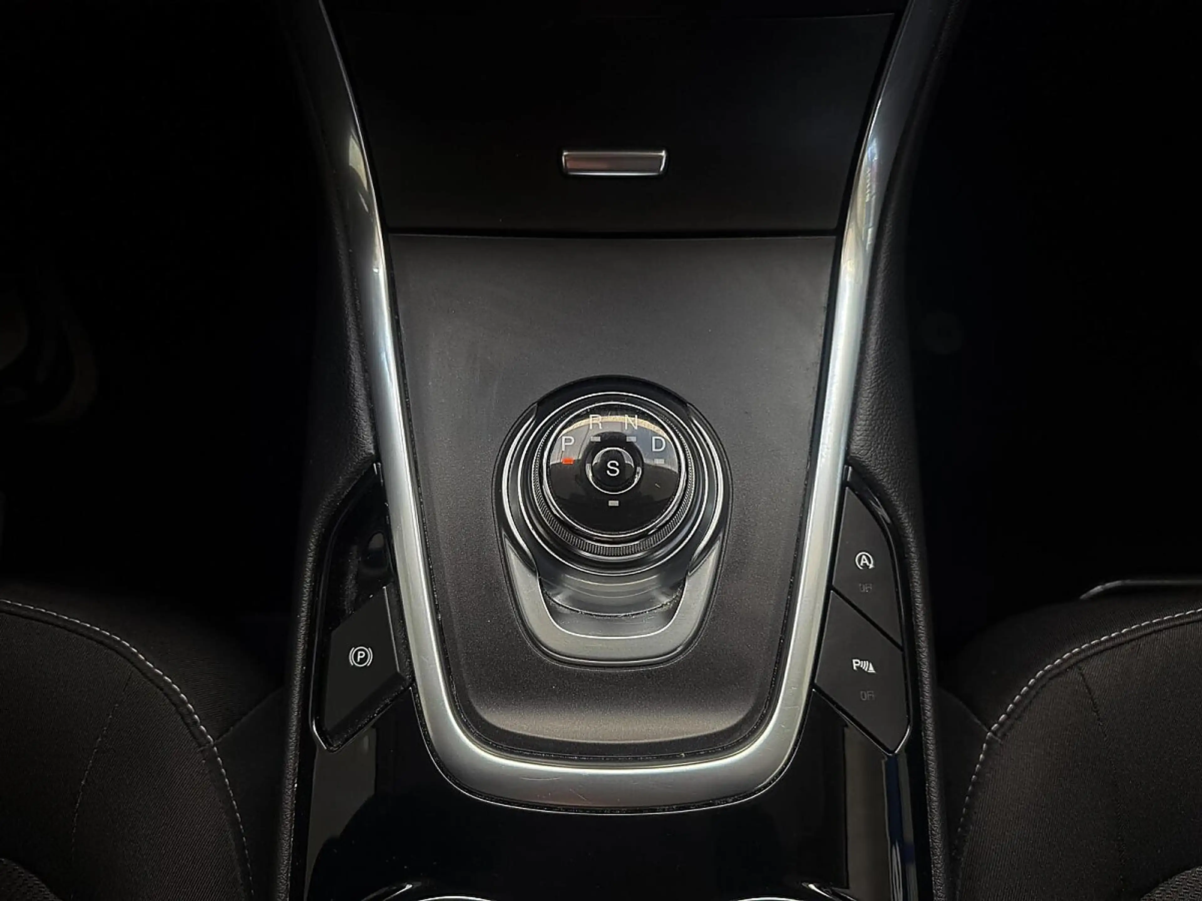 Ford Galaxy 2,0 EcoBlue SCR Titanium Aut. | 1.BESITZ | — photo 12