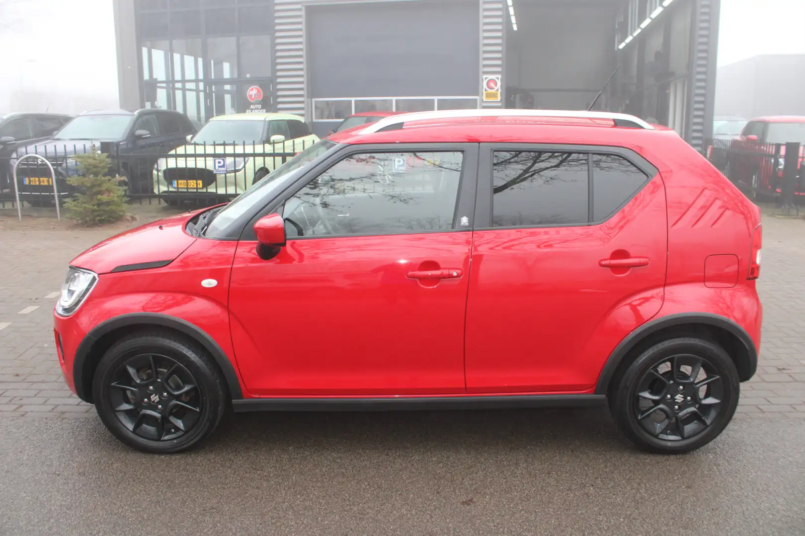 Suzuki Ignis 1.2 Smart Hybrid Select CVT Automaat Rouge - 2
