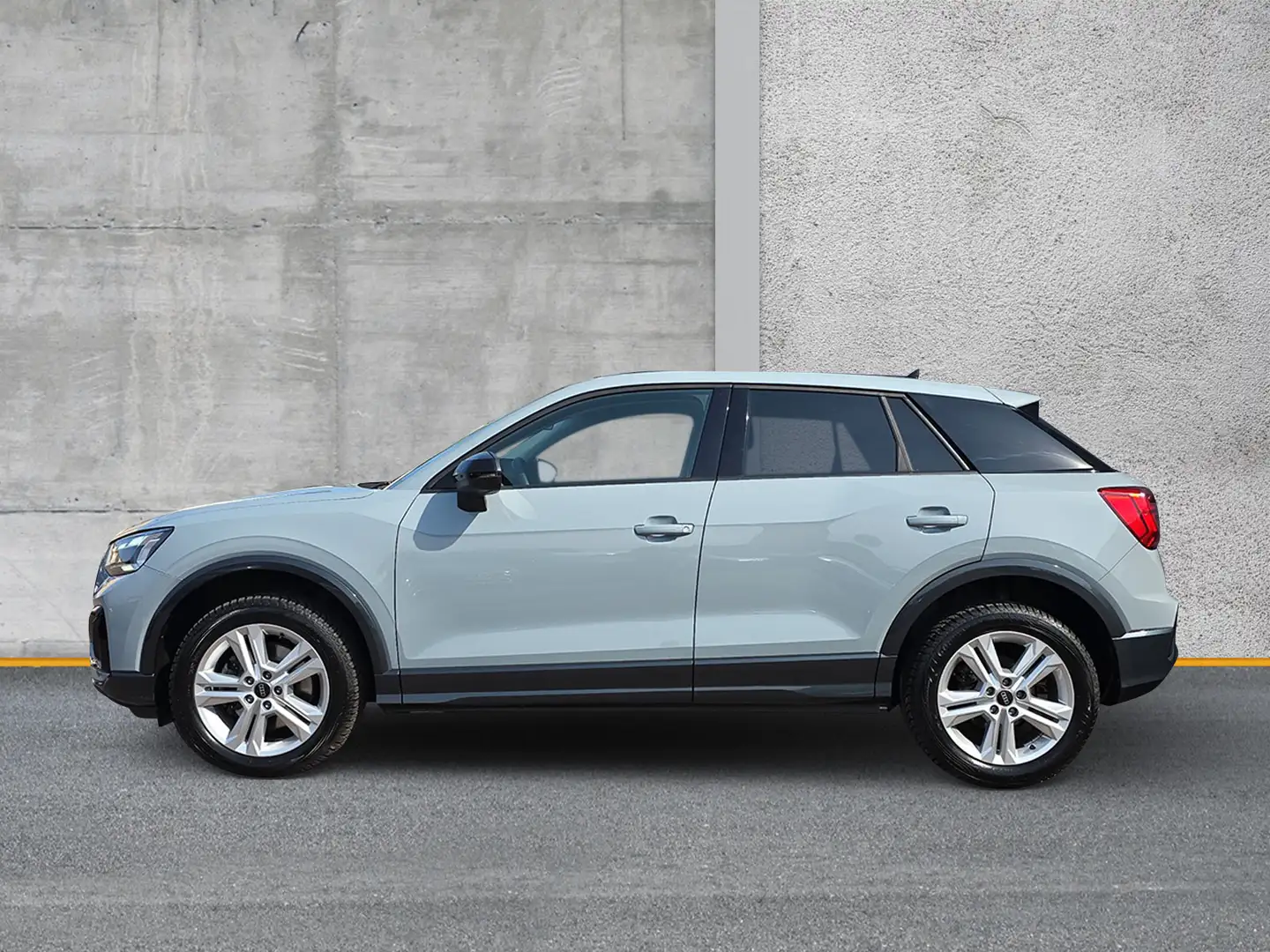 Audi Q2 35 TDI advanced Matrix ACC Navi Kamera Virtual Grau - 2