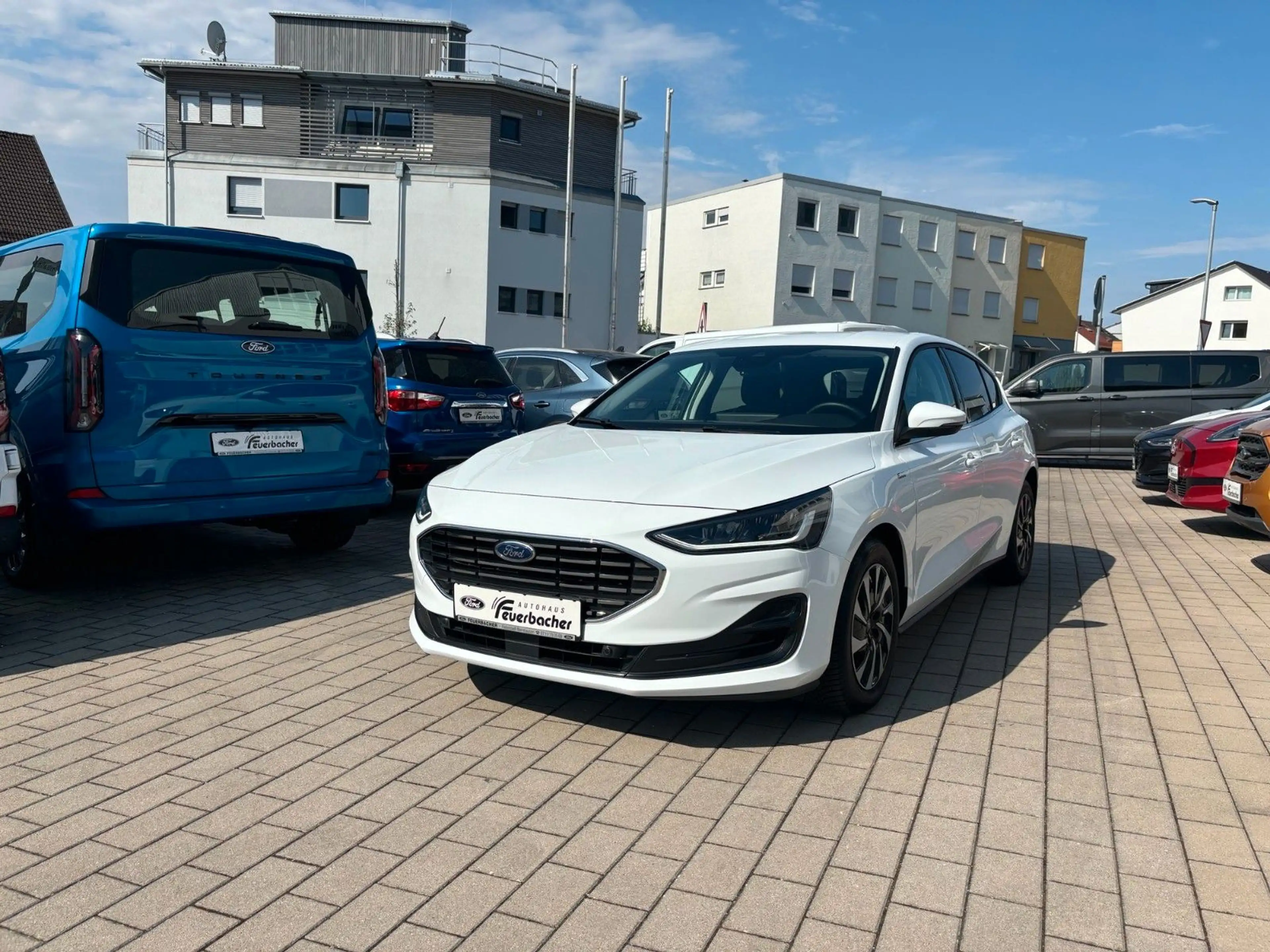 Ford Focus 1.5 Limousine Titanium X Business — photo 3