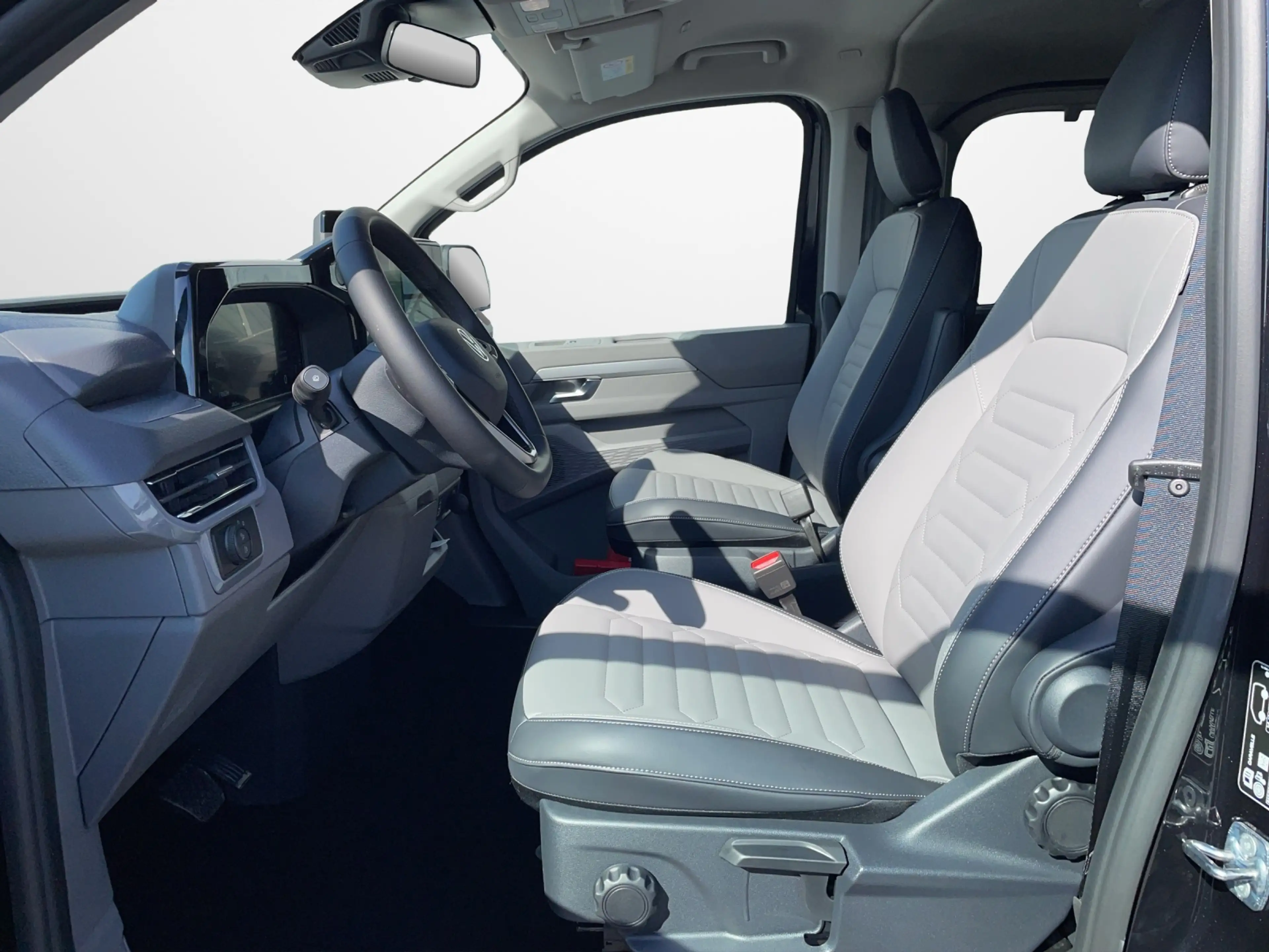Volkswagen T7 Caravelle 2.0 TDI Automatik Style lang 4MOTION — photo 7