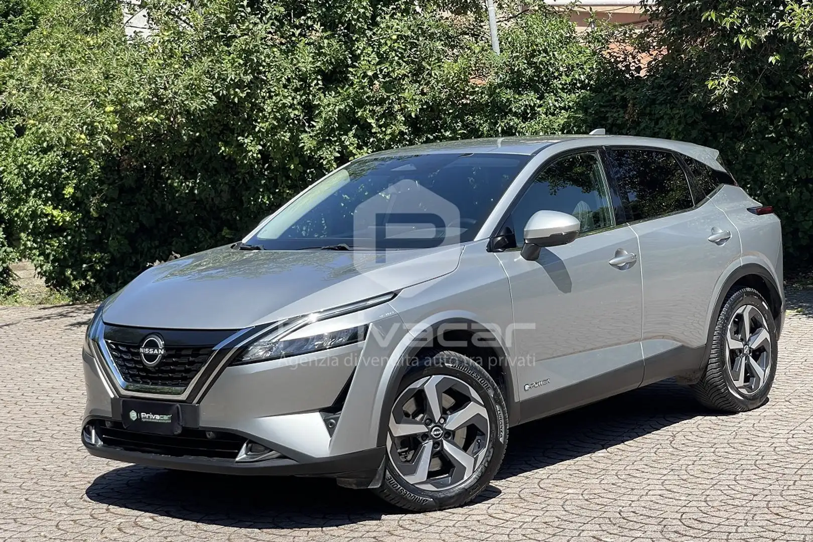 Nissan Qashqai Qashqai e-Power N-Connecta Grijs - 1