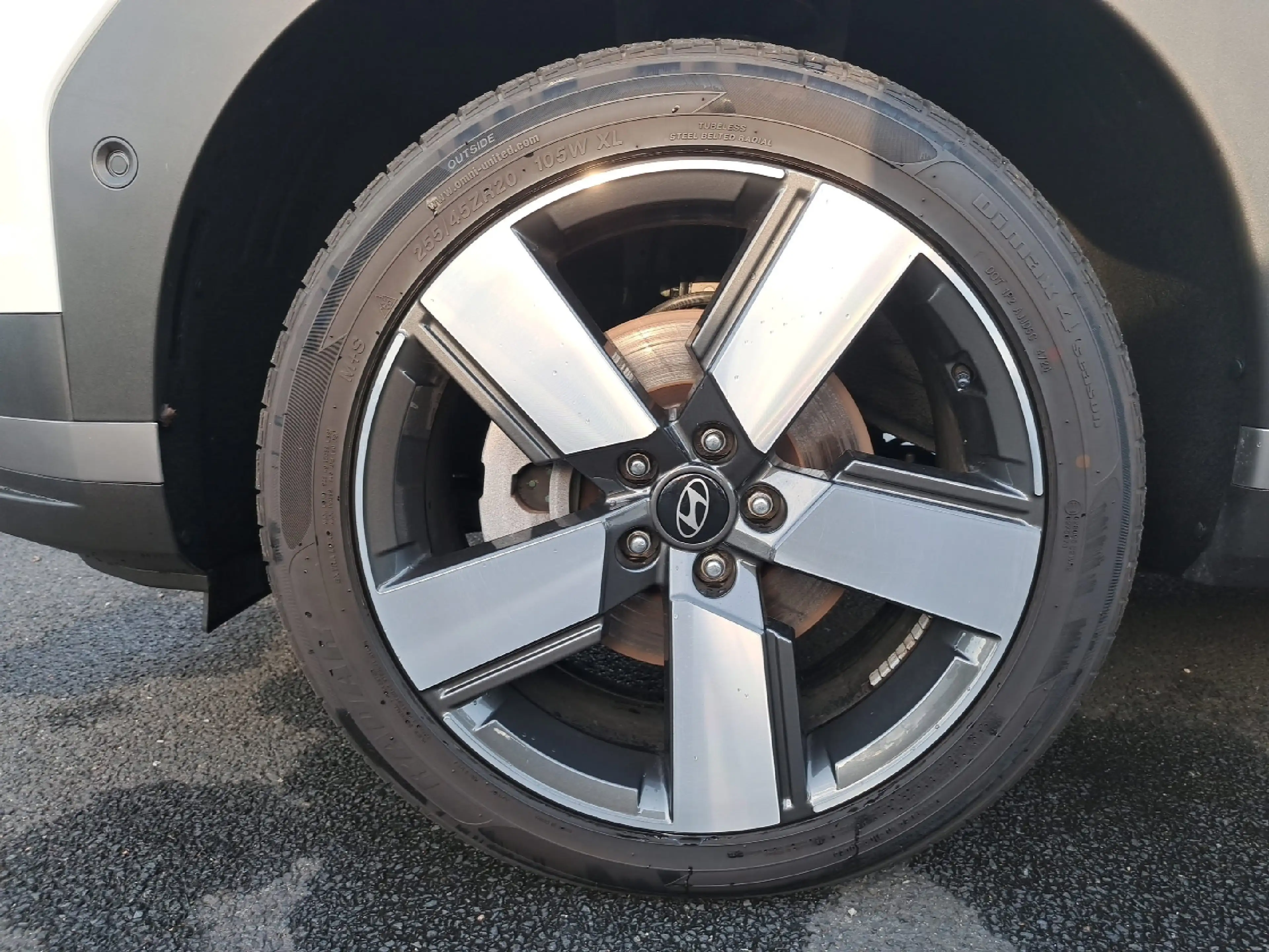 Hyundai SANTA FE 1.6 T-GDI HEV *NSCC*HDA2.0*4xSHZ — photo 8