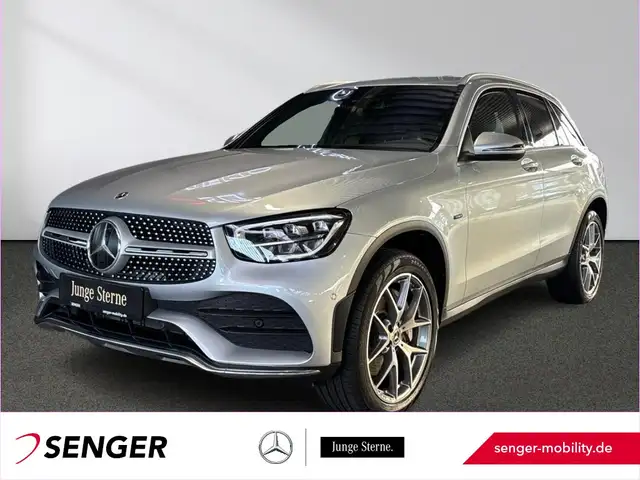 Mercedes-Benz GLC 300 de 4M AMG Distronic Burmester Kamera AHK