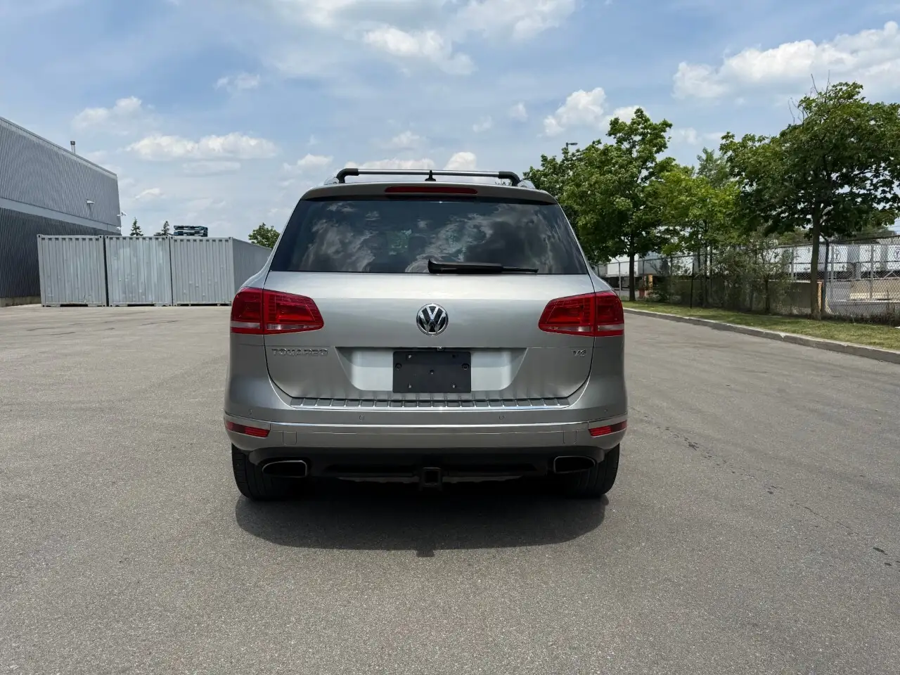 Volkswagen Touareg снимка Volkswagen Touareg