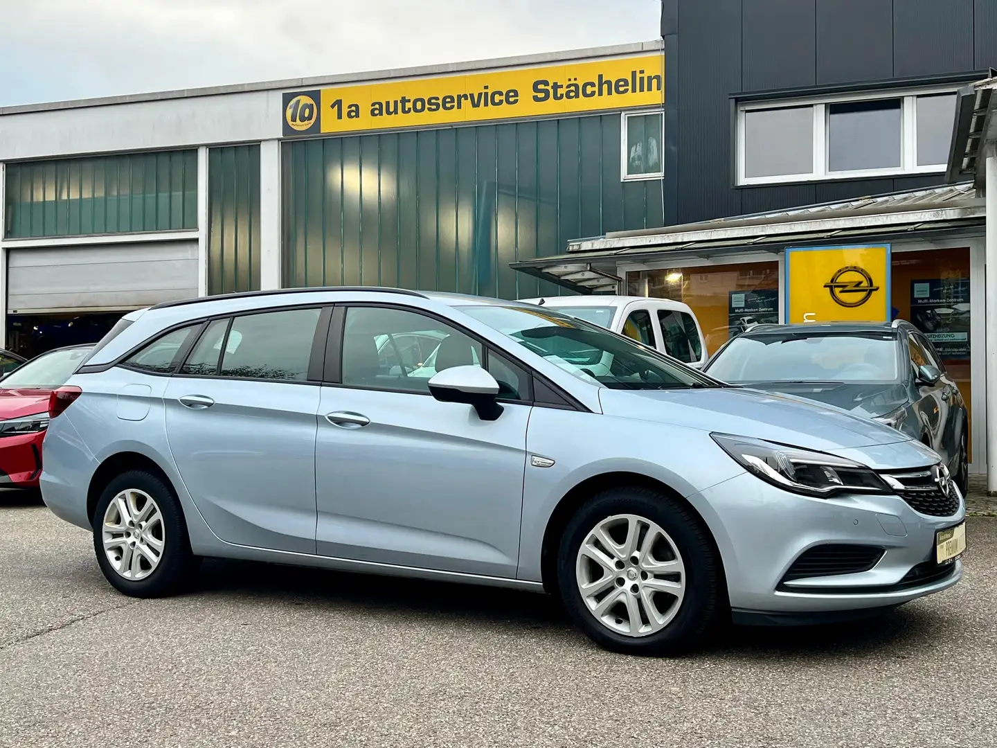 Opel Astra K 1.6 T ST Edition,S&LHZ,NAVI,PDC,KLIMA Gris - 1