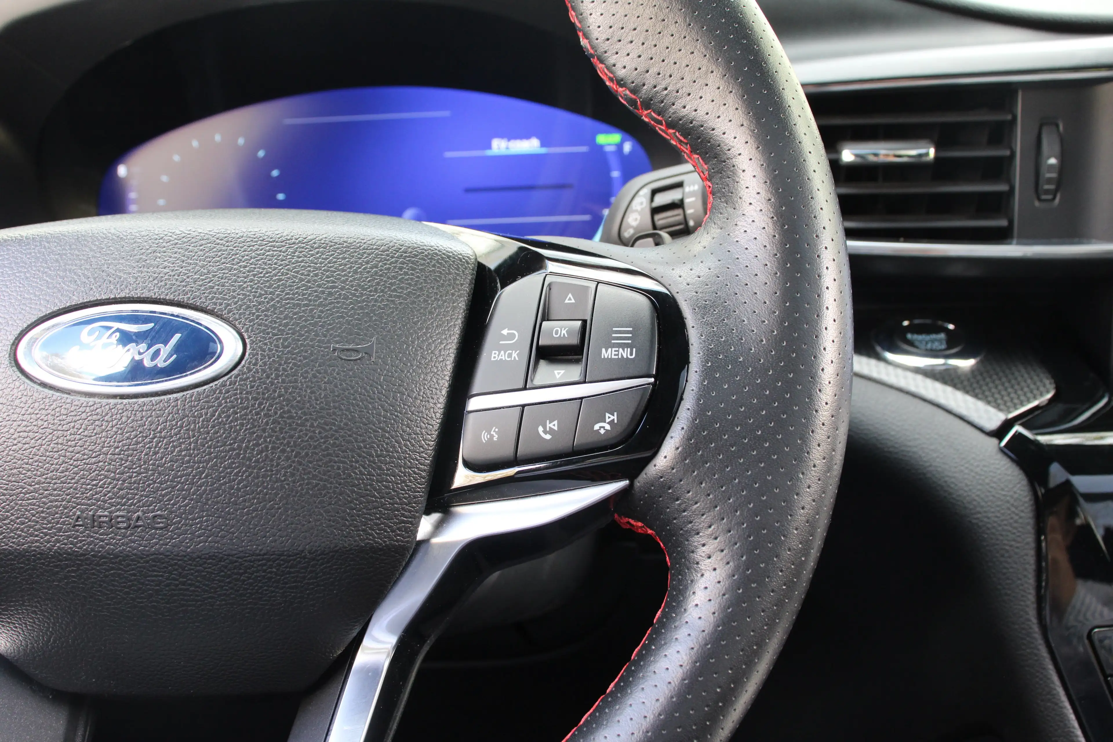 Ford Explorer ST-Line Plug-in-Hybrid 4x4 | 360° Camera | Voorsto — photo 12