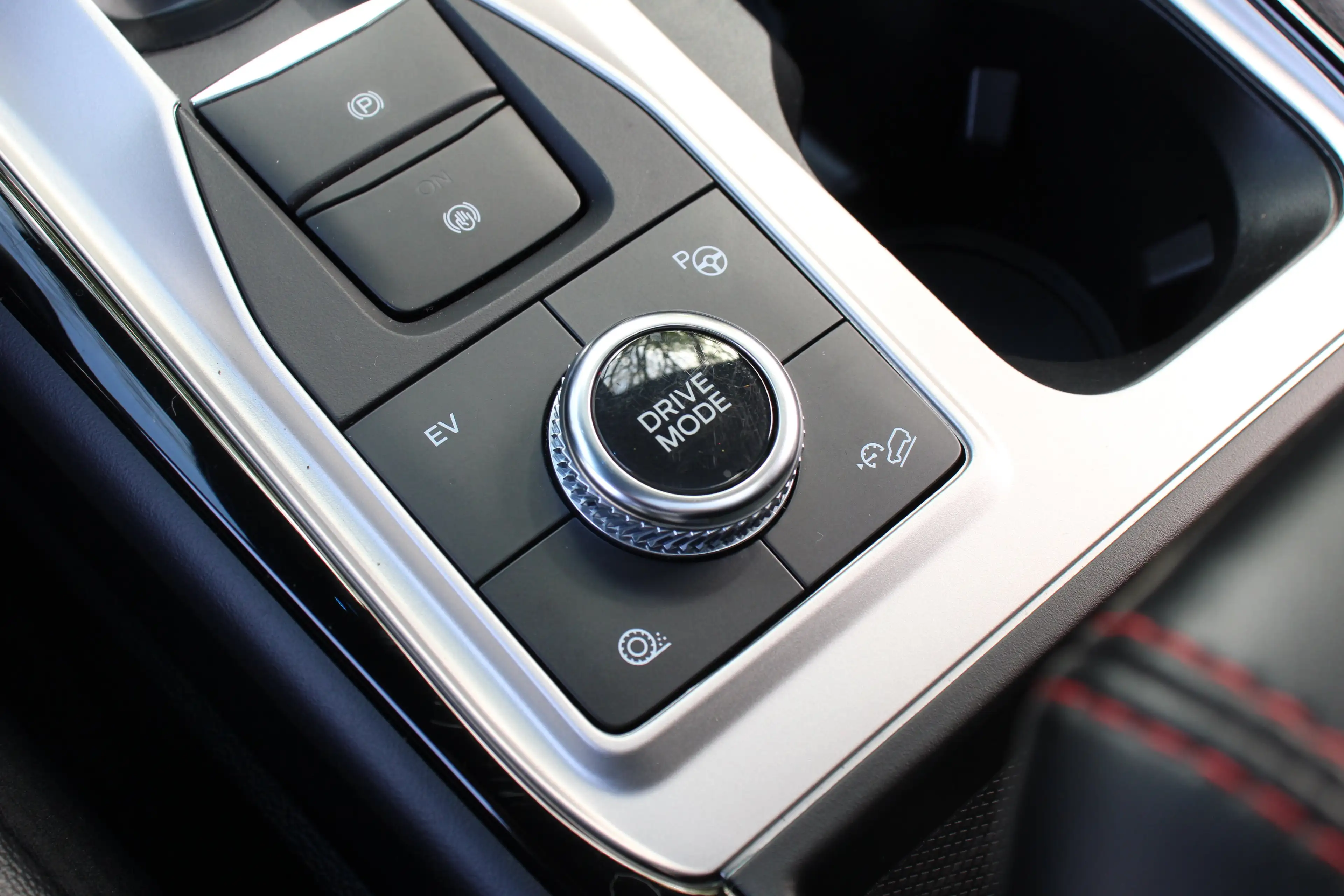 Ford Explorer ST-Line Plug-in-Hybrid 4x4 | 360° Camera | Voorsto — photo 31