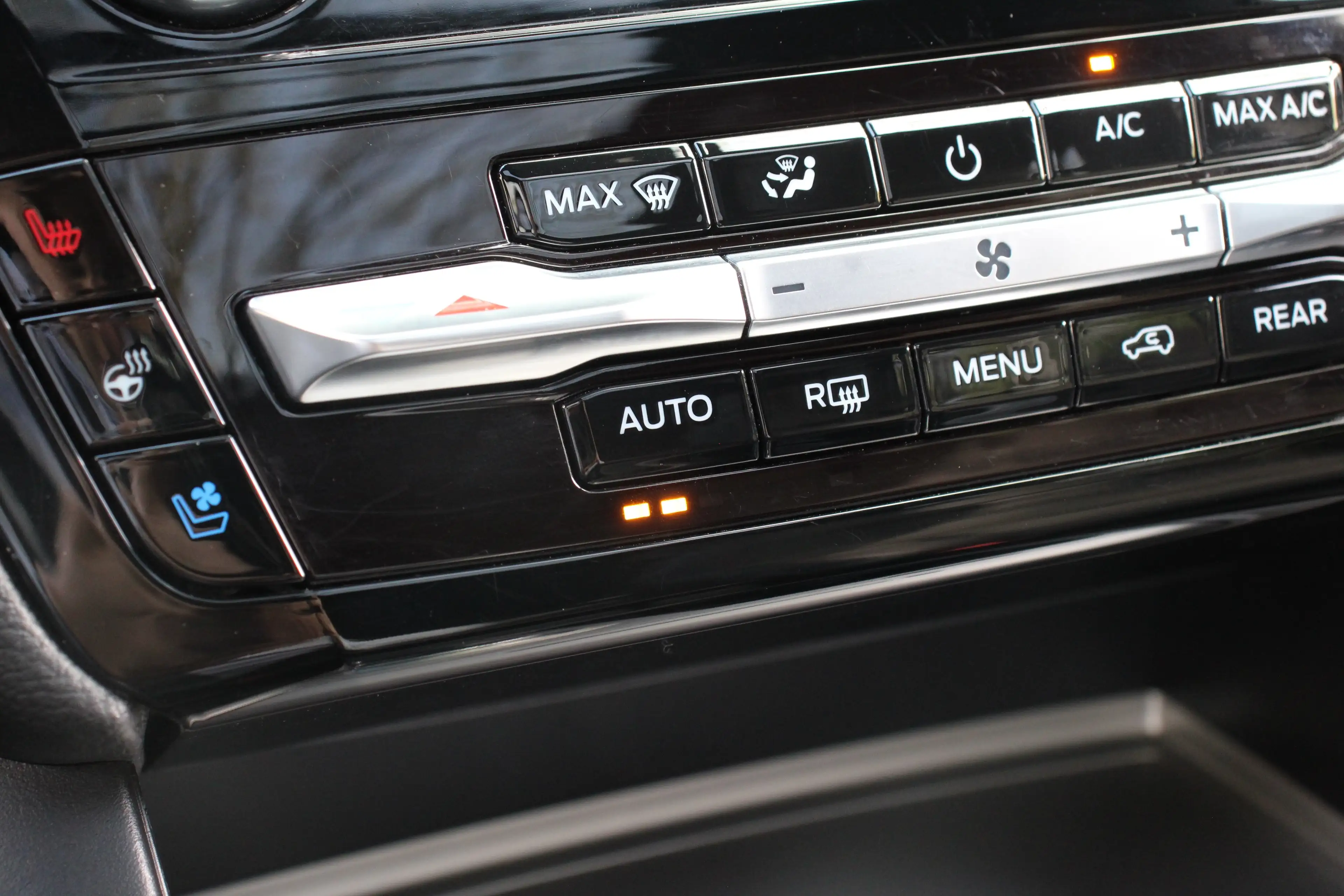 Ford Explorer ST-Line Plug-in-Hybrid 4x4 | 360° Camera | Voorsto — photo 23