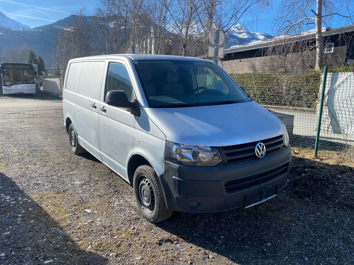 Volkswagen T5 Transporter Kastenwagen Silber - 1