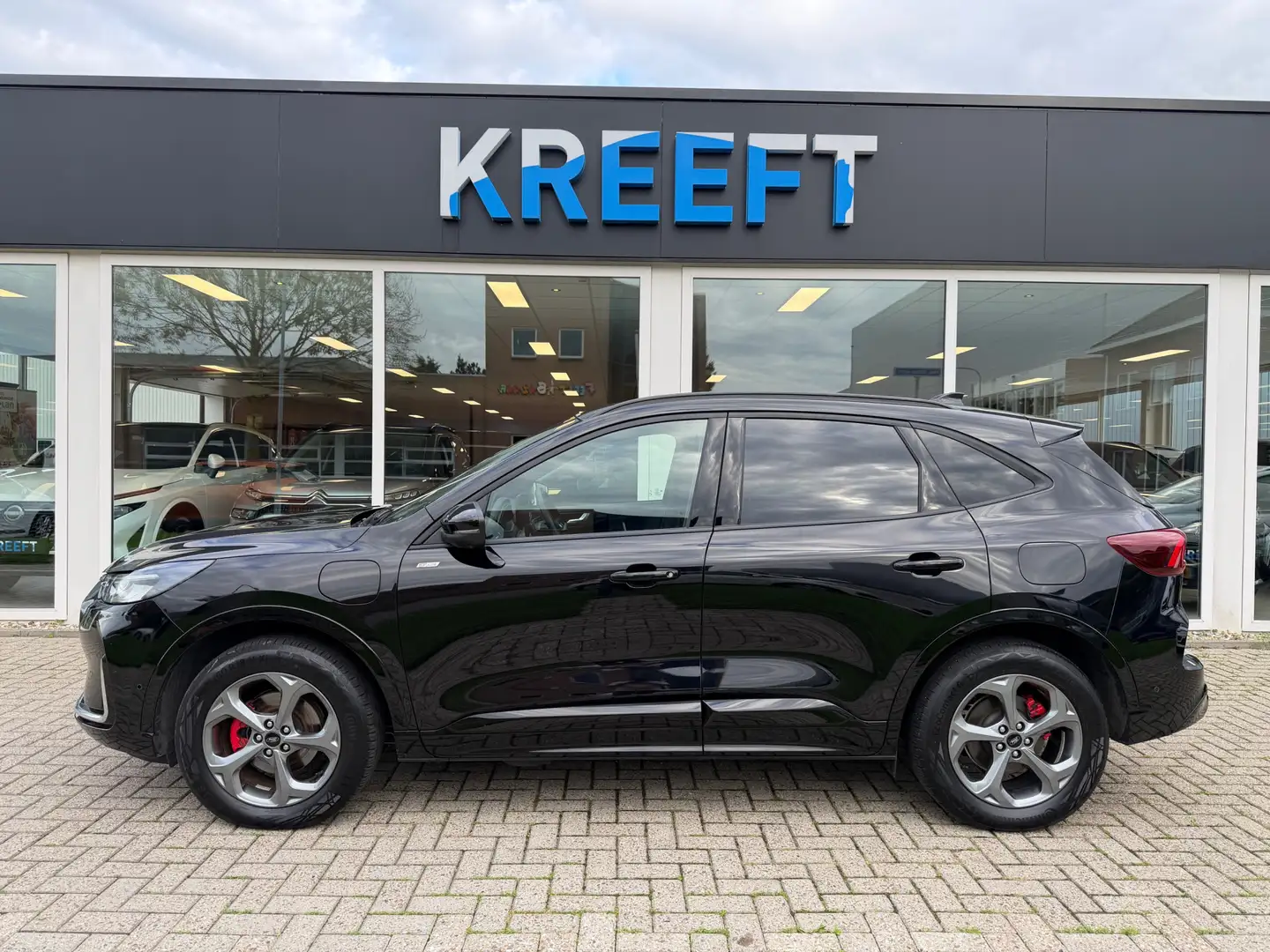 Ford Kuga 2.5 PHEV ST-Line X Nieuwste model Zwart - 2