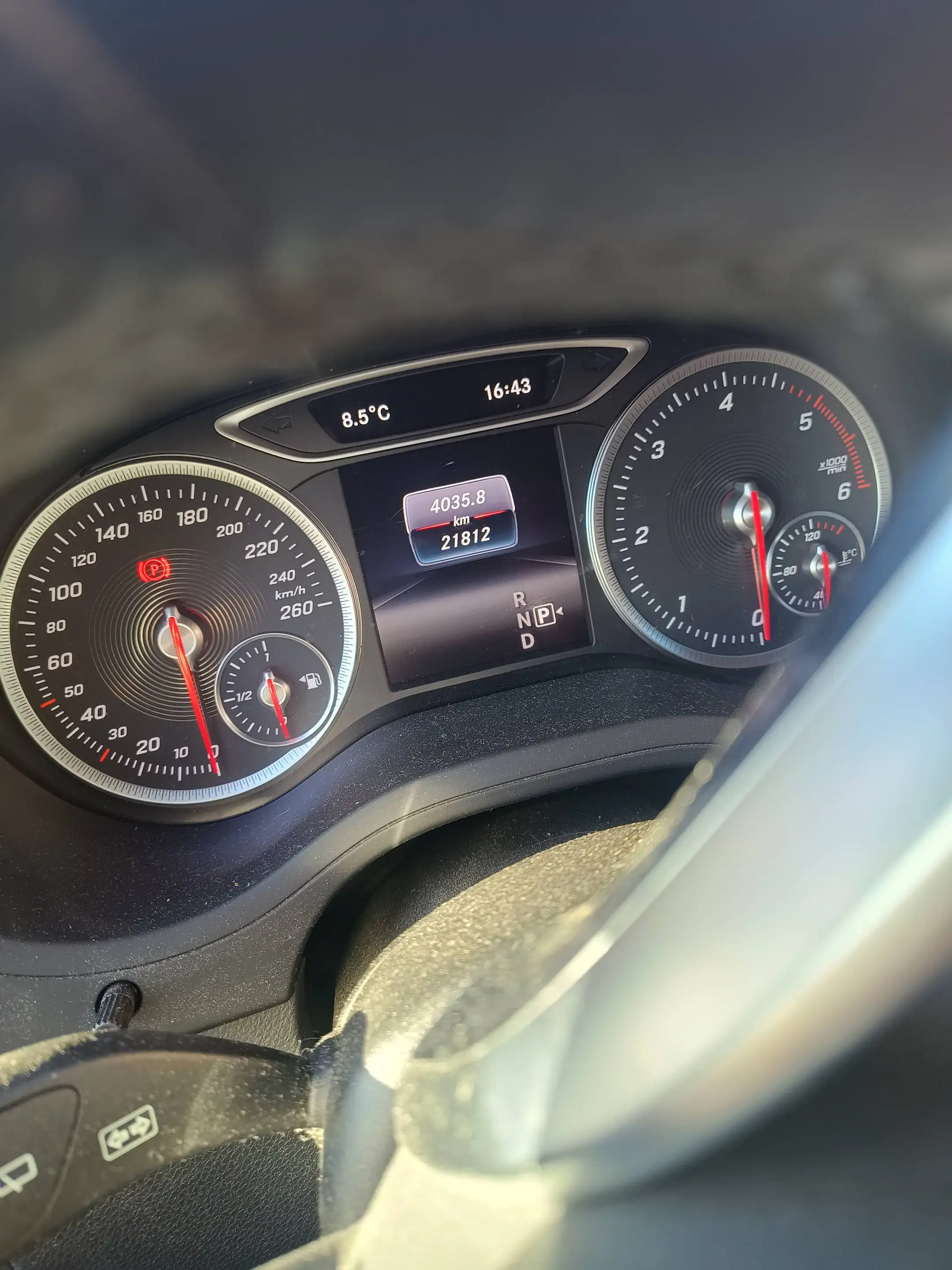 Mercedes-Benz B 220 B-Klasse Diesel (CDI) d 7G-DCT AMG Line — photo 8
