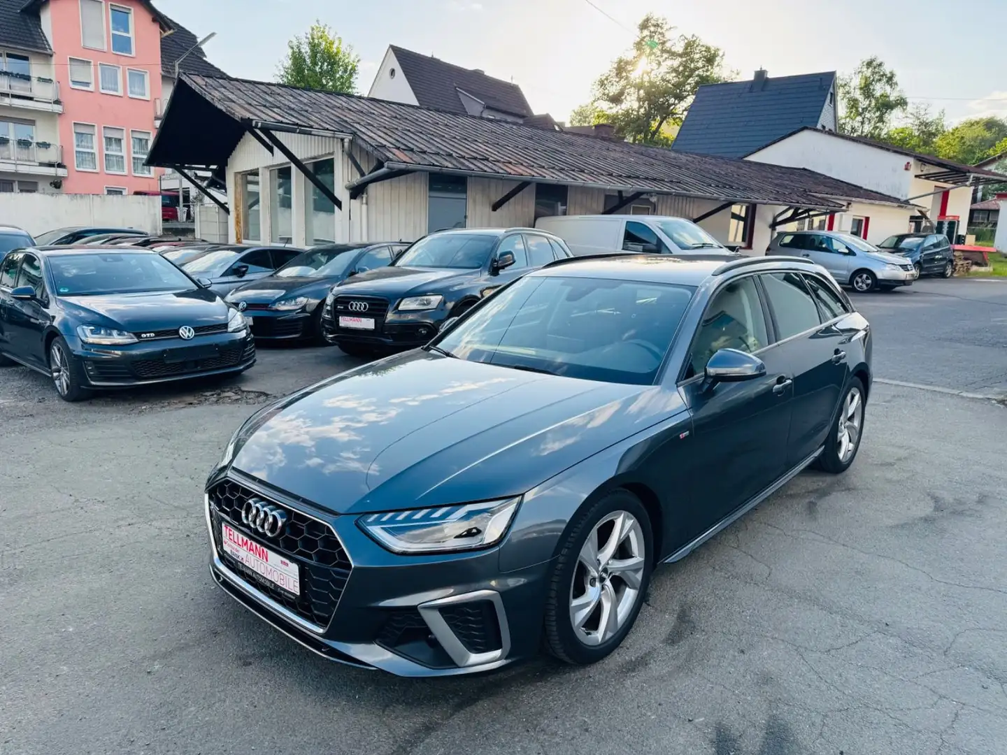 Audi A4 Avant 35 TDI S line/LED/Navi/AHK/ACC/ Grau - 1
