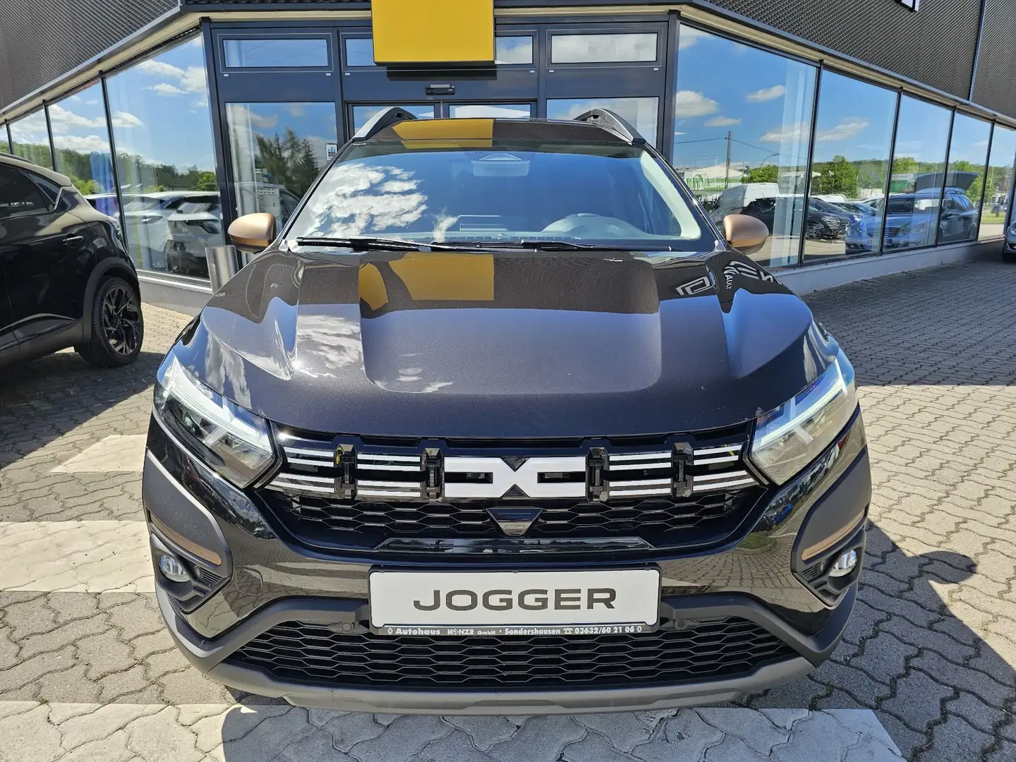 Dacia Jogger Extreme TCe 110 7-Sitzer *SHZ/City Paket* Noir - 2