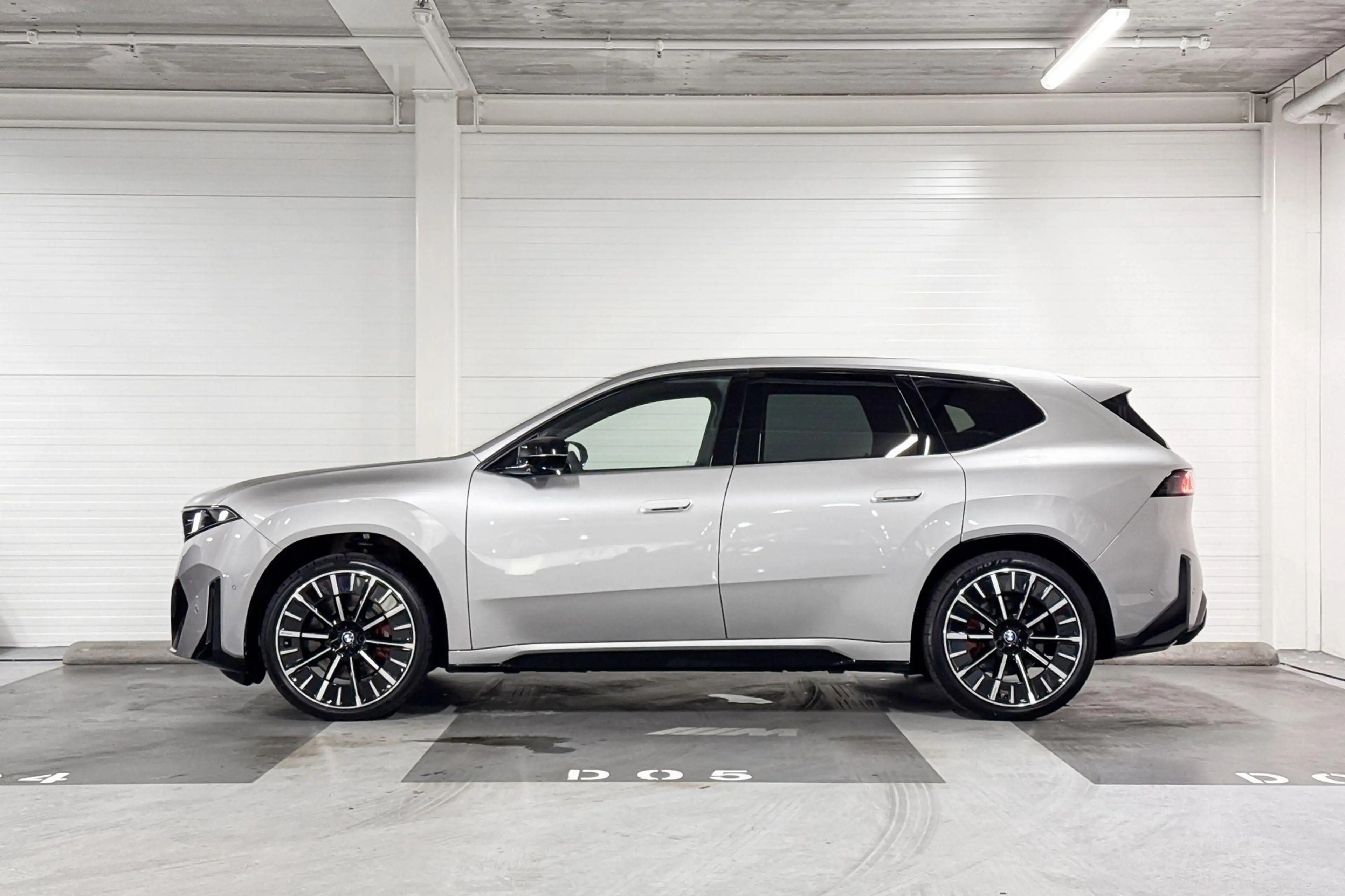 BMW iX3 40 eDrive | M-Sport Pro | Innovation Pack | Drivin — photo 2