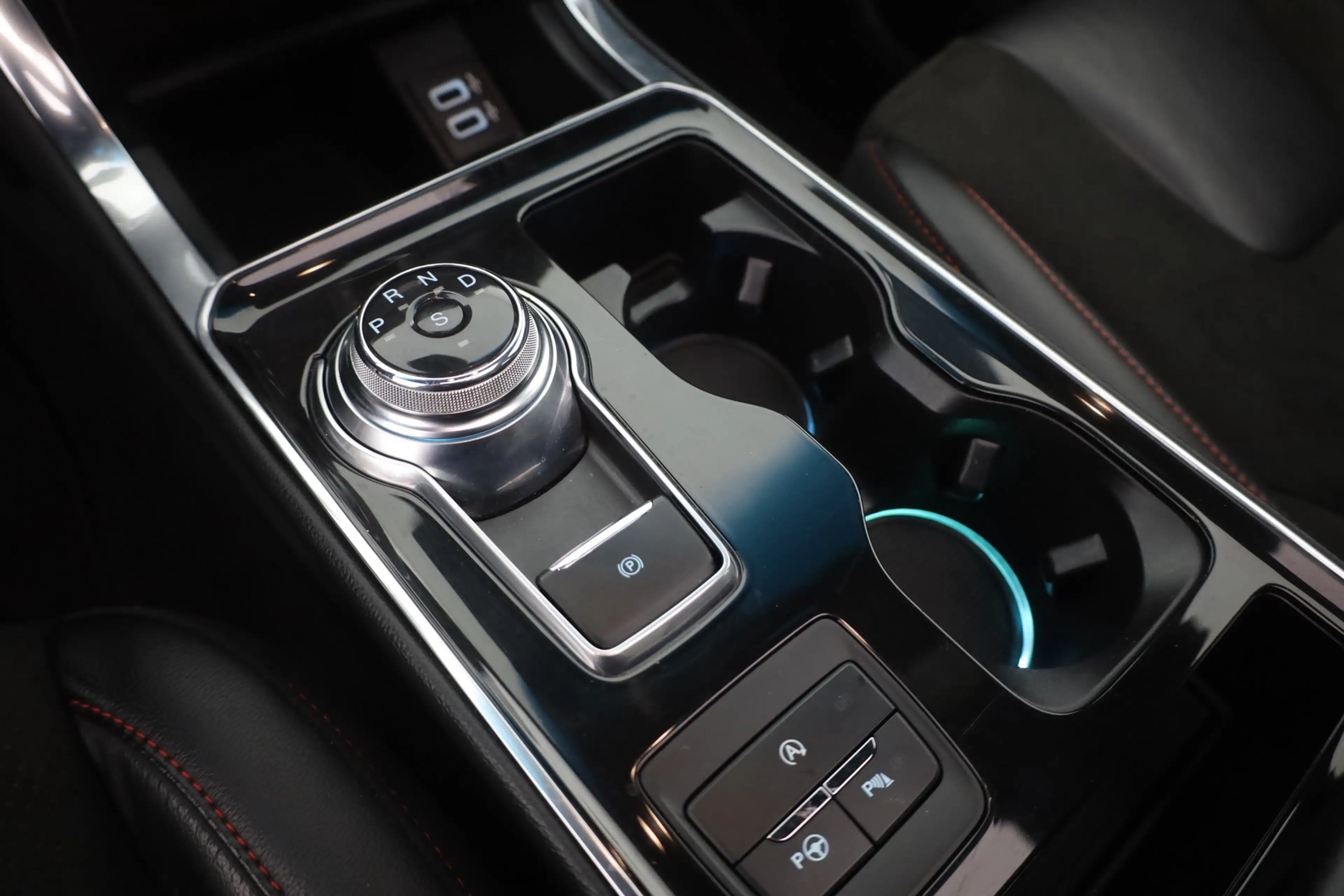 Ford Edge 2.0 EcoBlue ST-Line 4x4 LED Klimaaut. Navi SH — photo 14