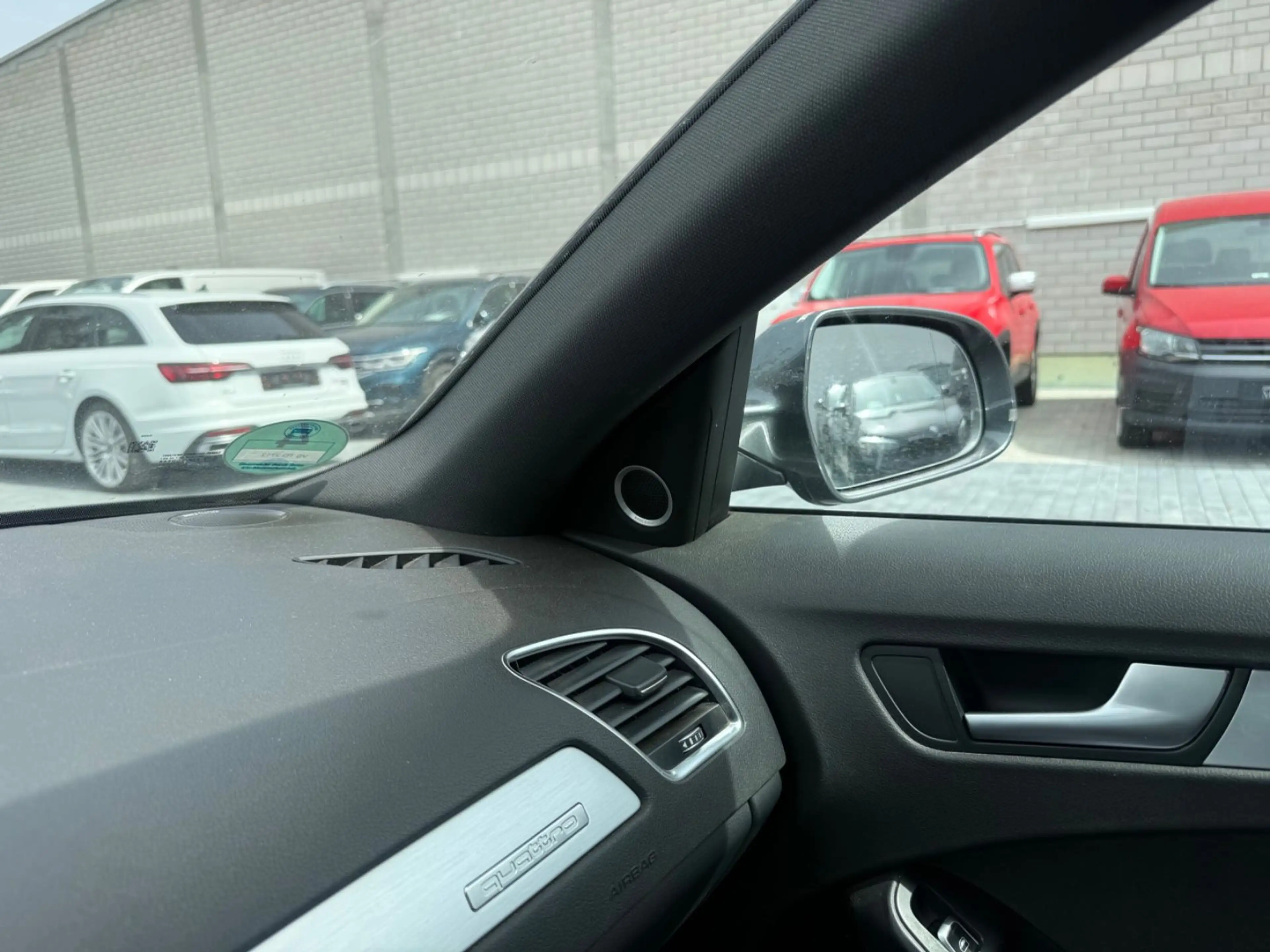 Audi A4 Avant S line Sportpaket / plus quattro — photo 4