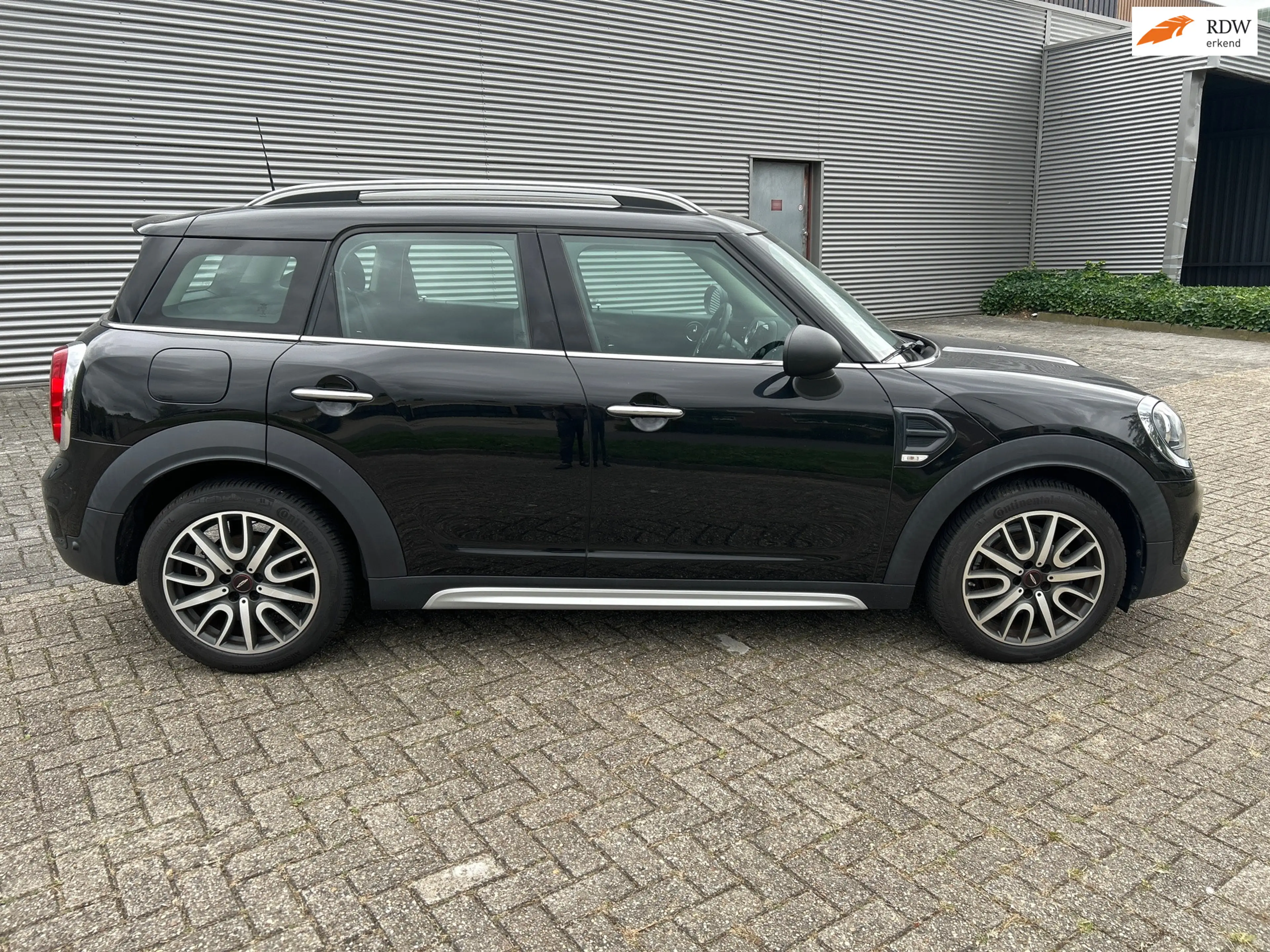 MINI One Countryman 1.5 Chili Works uitvoering