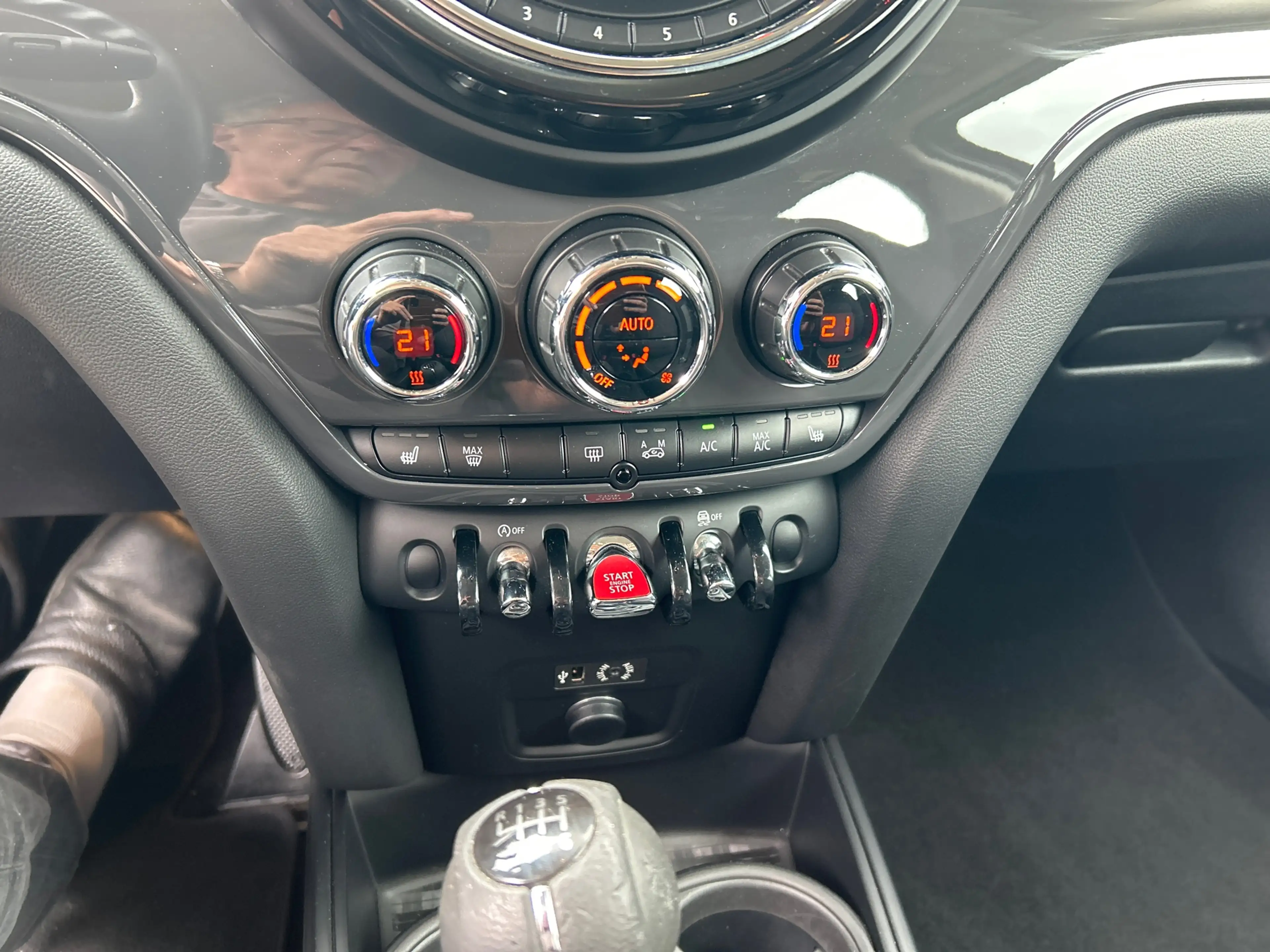 MINI One Countryman 1.5 Chili Works uitvoering — photo 14