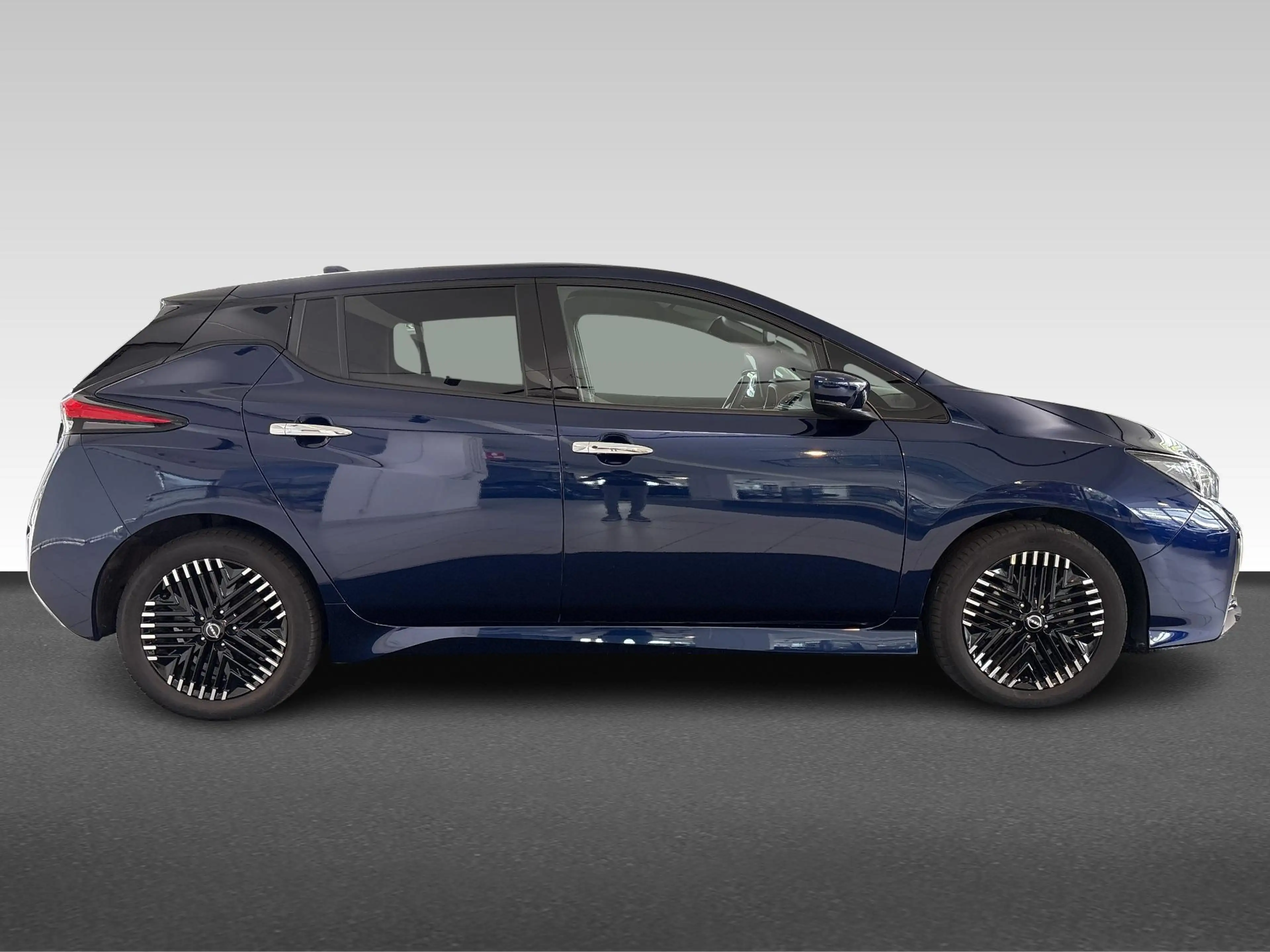 Nissan Leaf N-Connecta 39 kWh | Parkeersensoren | Camera | App — photo 5