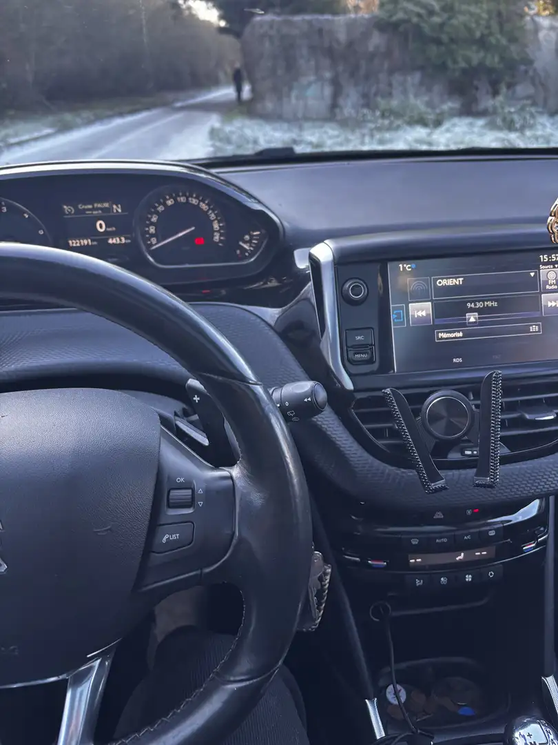 Peugeot 2008 2008 1.6 e-HDi 92ch ETG6 Business Pack - 2