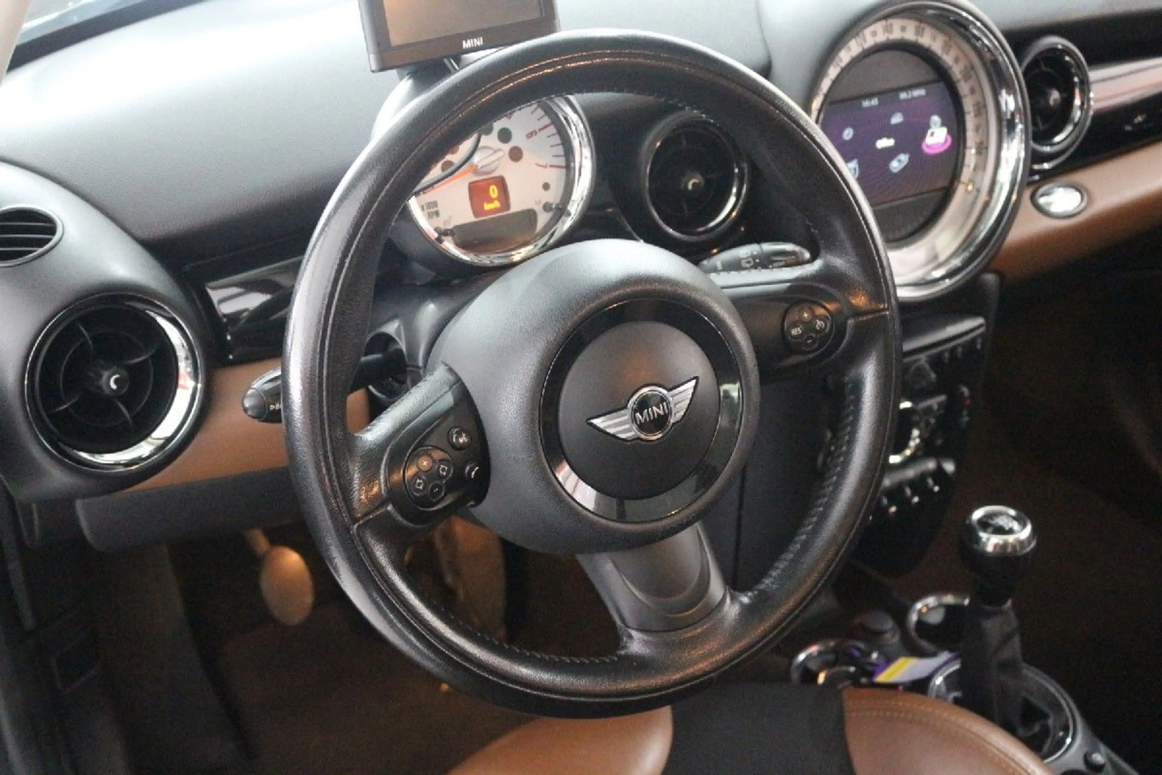 MINI Cooper D Clubman - BiXenon-Leder-Navi-Pano-Voll — photo 8