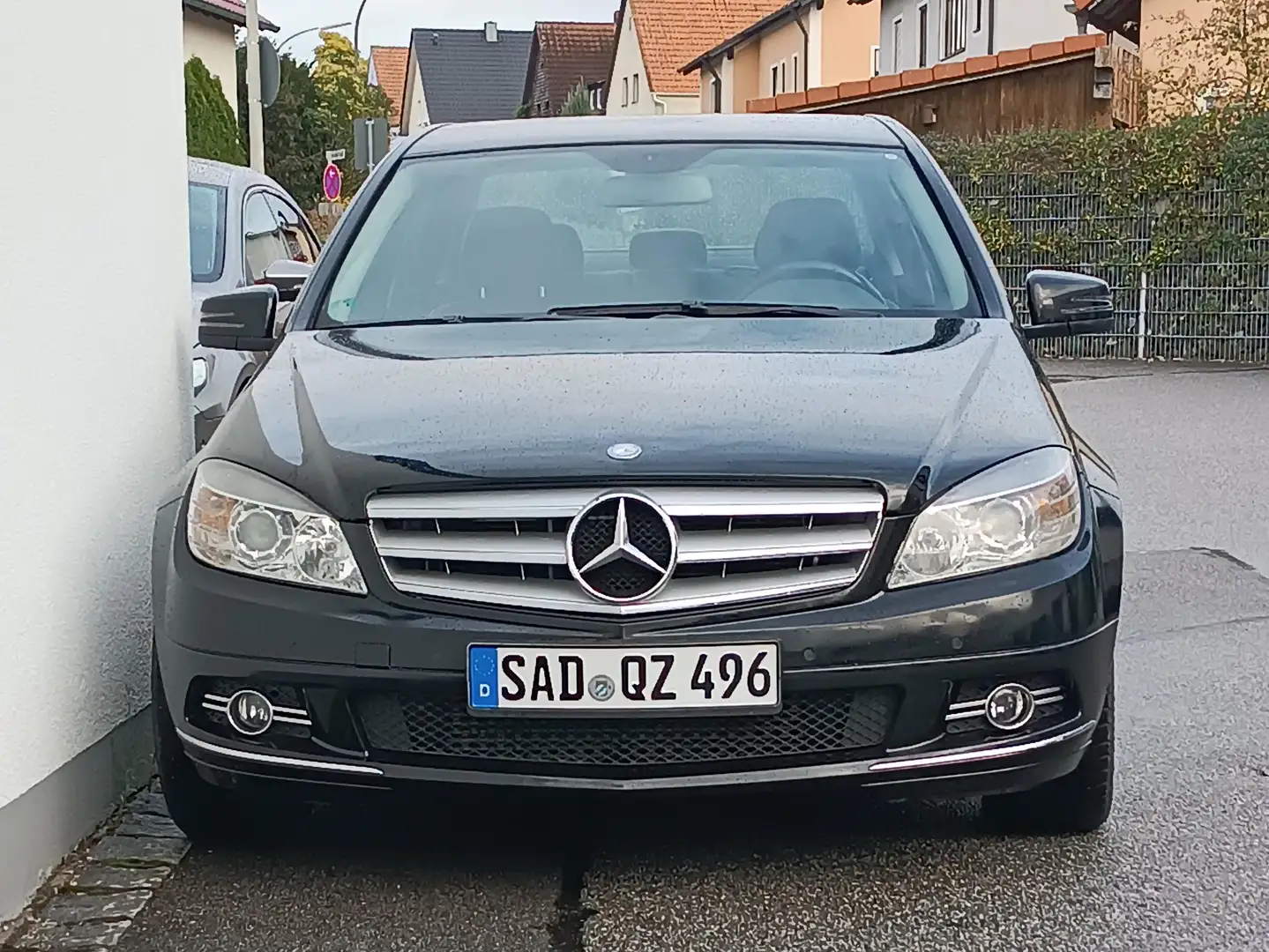 Mercedes-Benz C 180 C-Klasse CGI BlueEFFICIENCY, W204,Neue Steuerkette Чорний - 1