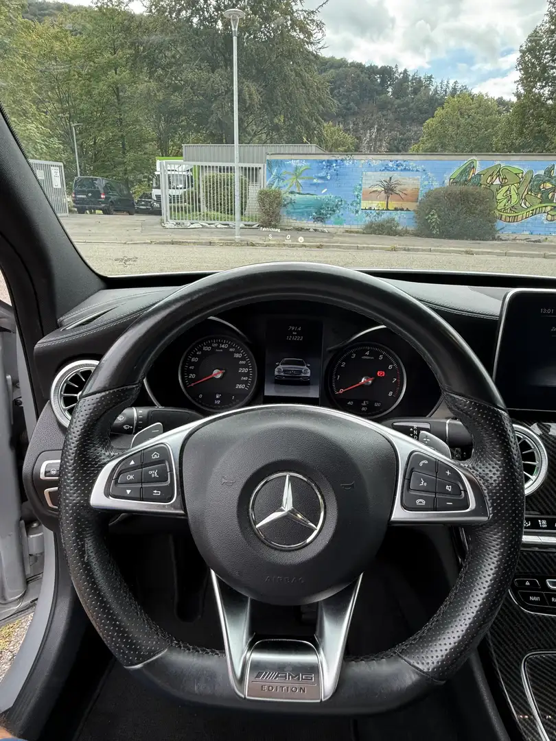 Mercedes-Benz C 400 4Matic 7G-TRONIC AMG Line - 2