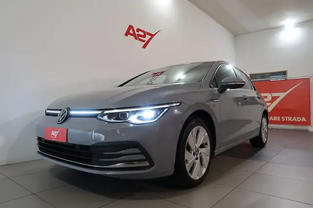 Volkswagen Golf view 10