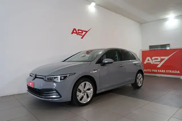 Volkswagen Golf view 12