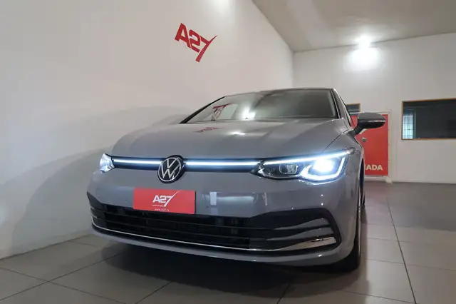 Volkswagen Golf view 5