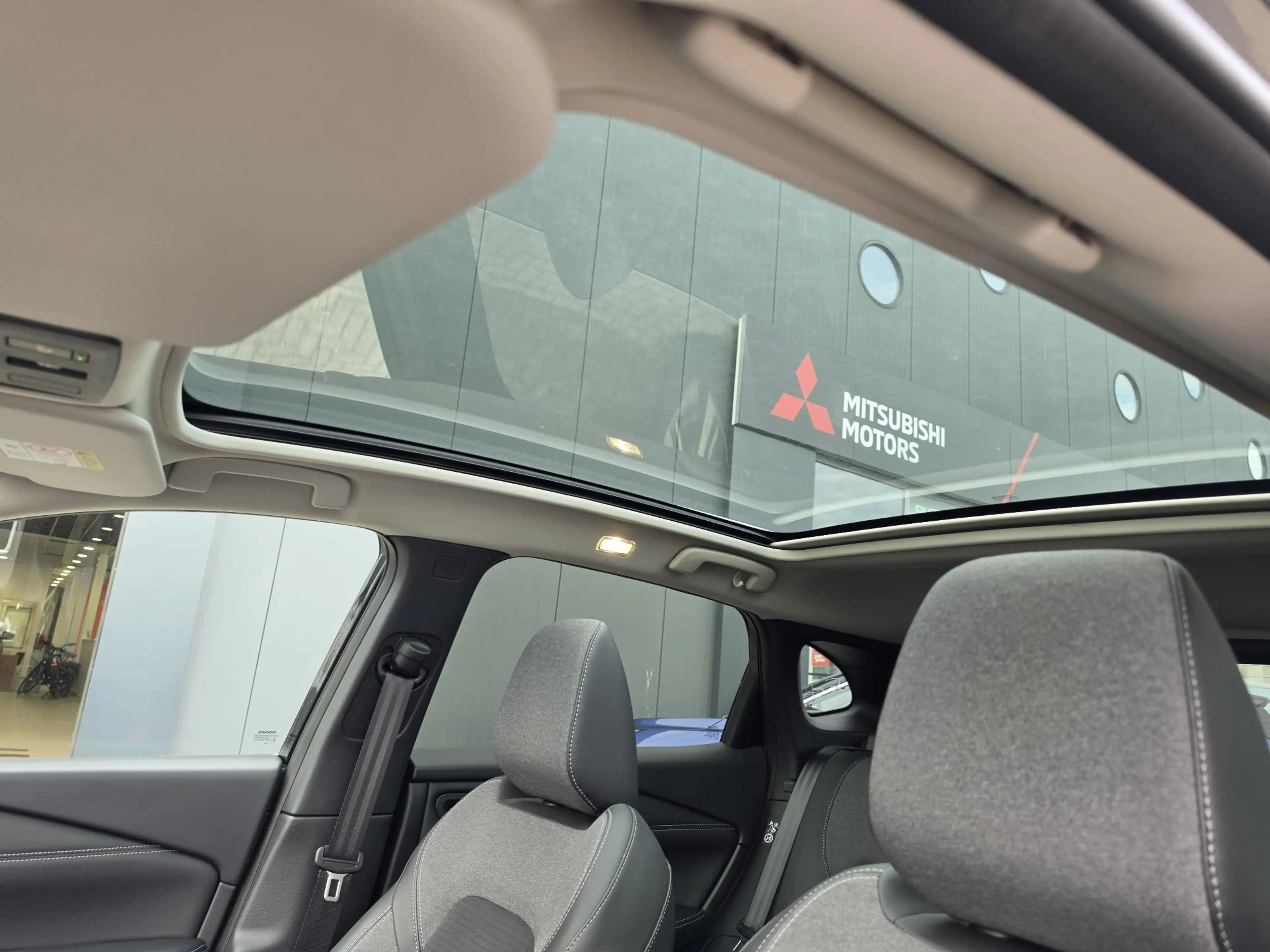 Nissan Qashqai 1.3 MHEV 158 Xtronic N-Connecta Head-Up Display | — photo 18