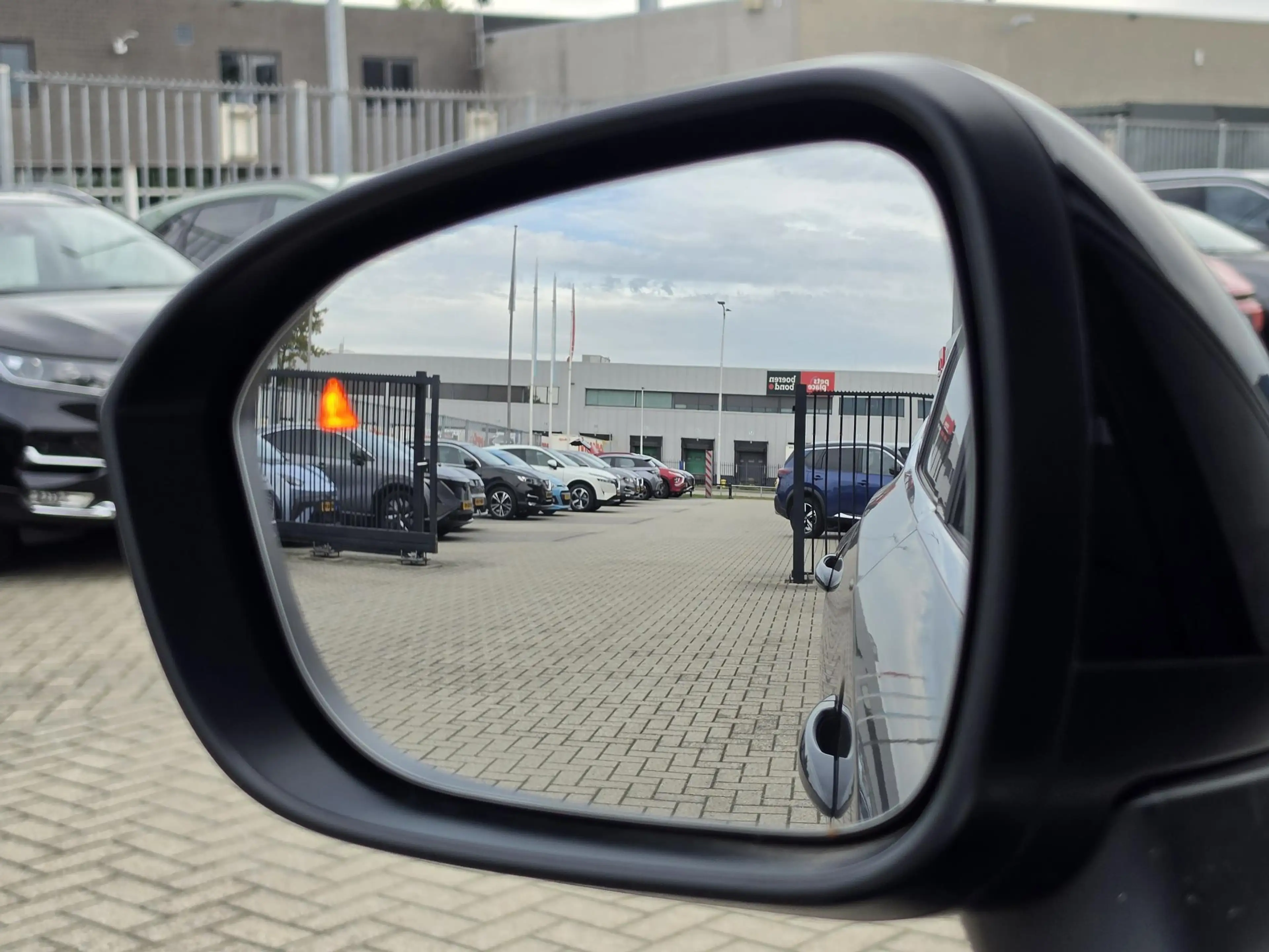 Nissan Qashqai 1.3 MHEV 158 Xtronic N-Connecta Head-Up Display | — photo 17