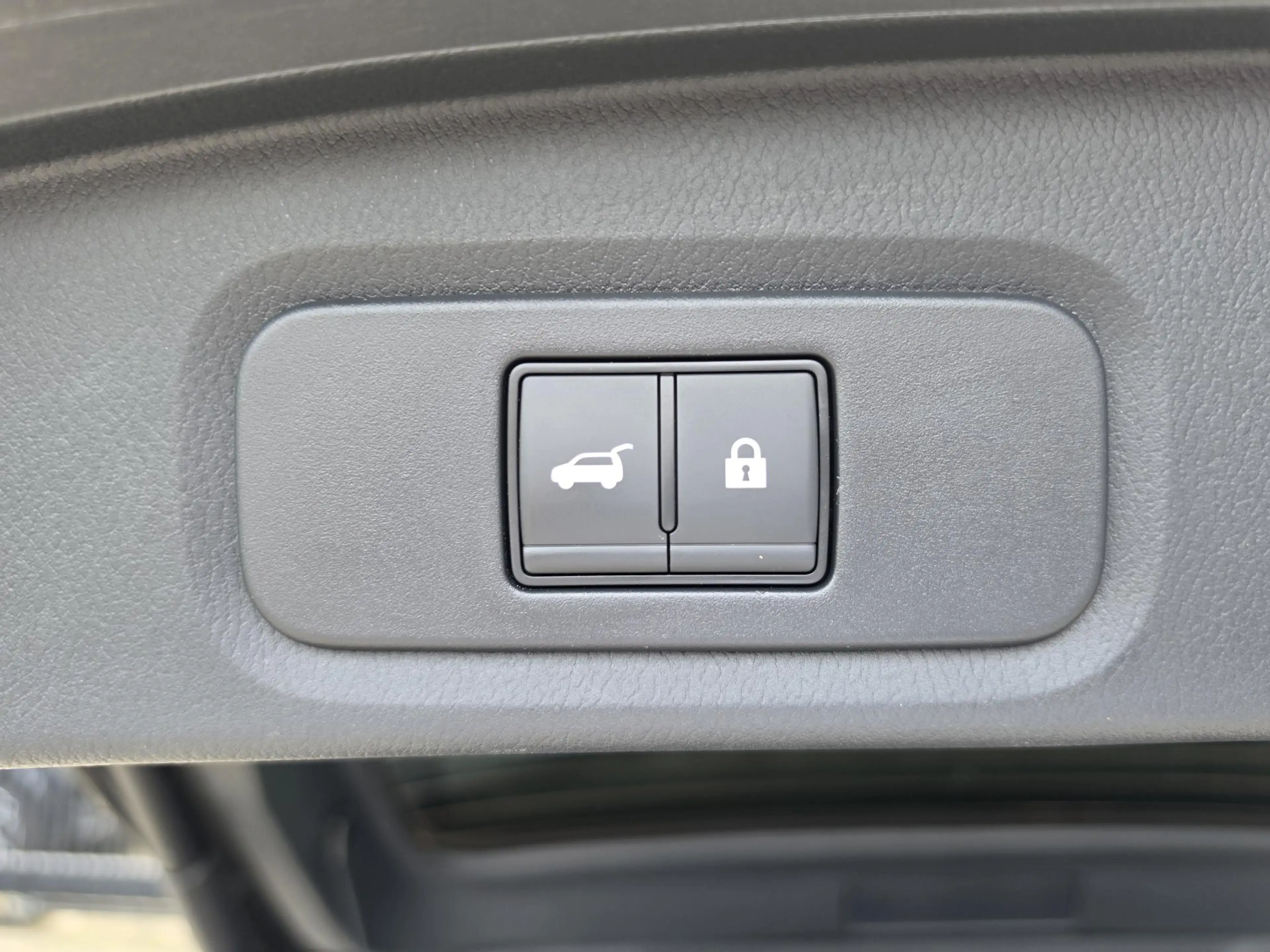 Nissan Qashqai 1.3 MHEV 158 Xtronic N-Connecta Head-Up Display | — photo 3