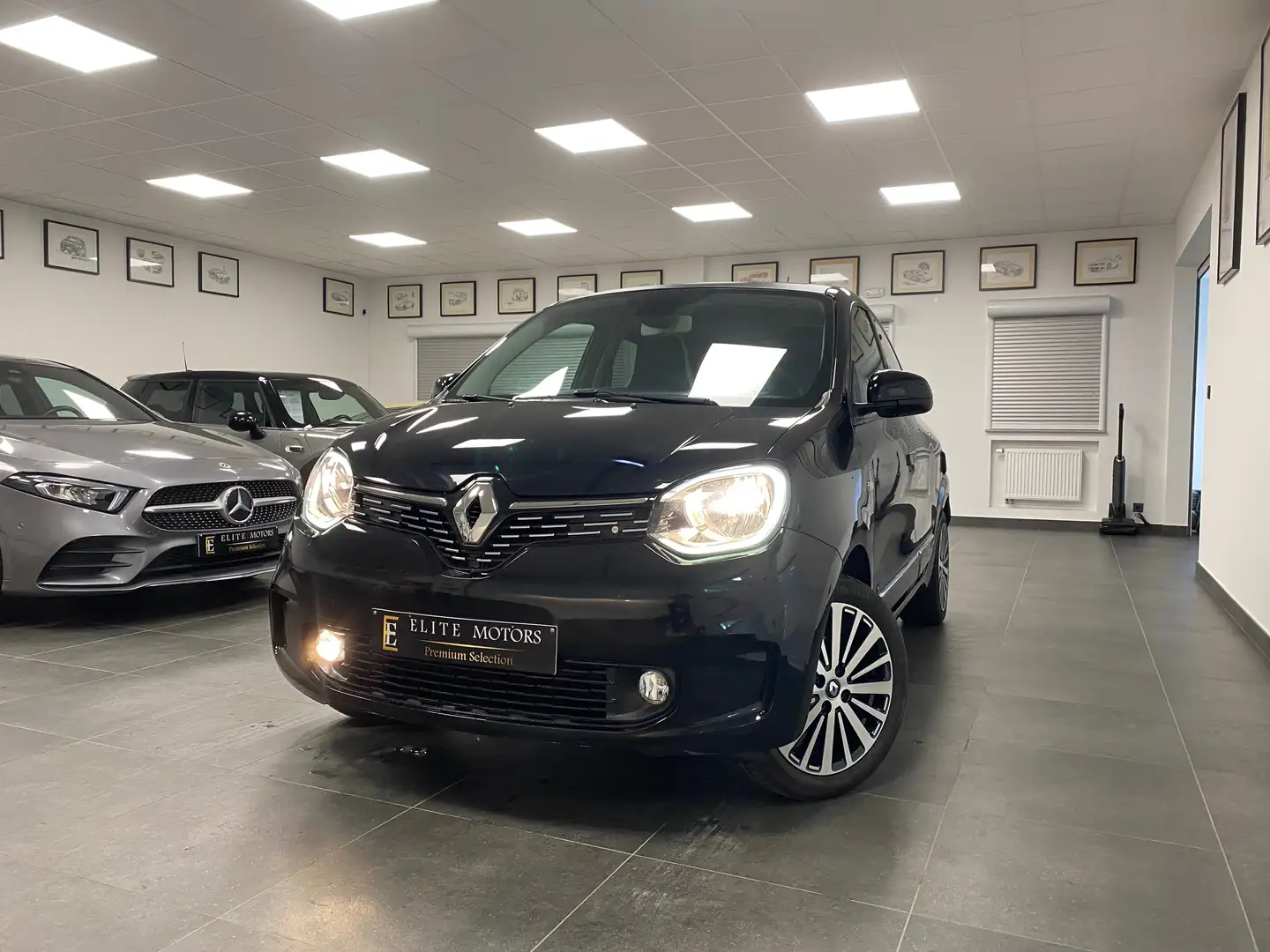 Renault Twingo Twingo 0.9 TCe Energy La Parisienne S Noir - 1