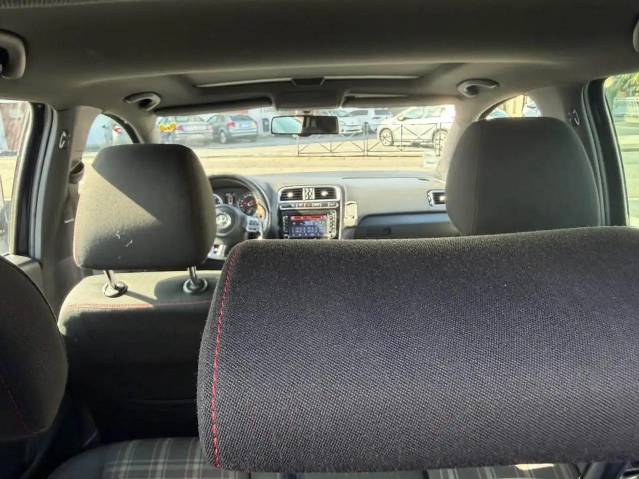 Volkswagen Polo GTI — photo 11