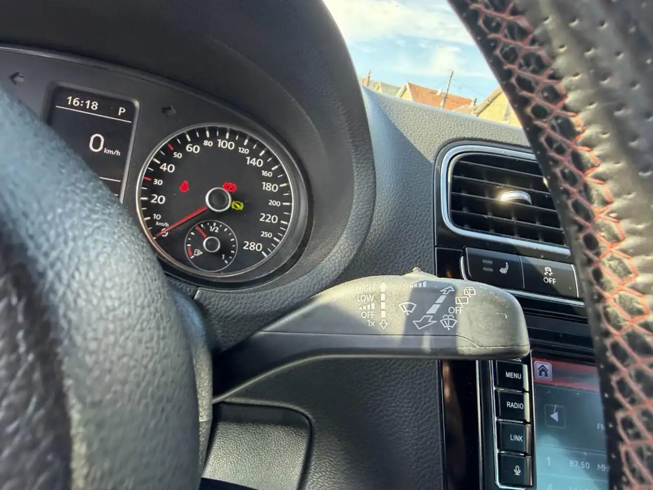 Volkswagen Polo GTI — photo 29