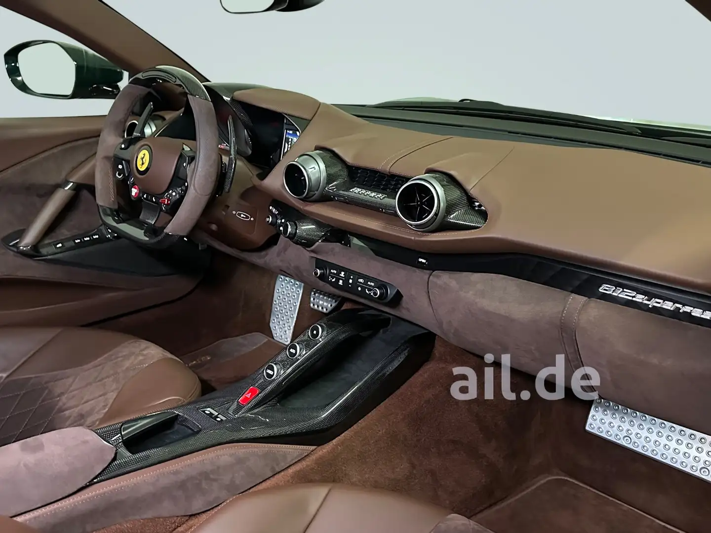 Ferrari 812 Superfast Carbon LIFT Grün - 2