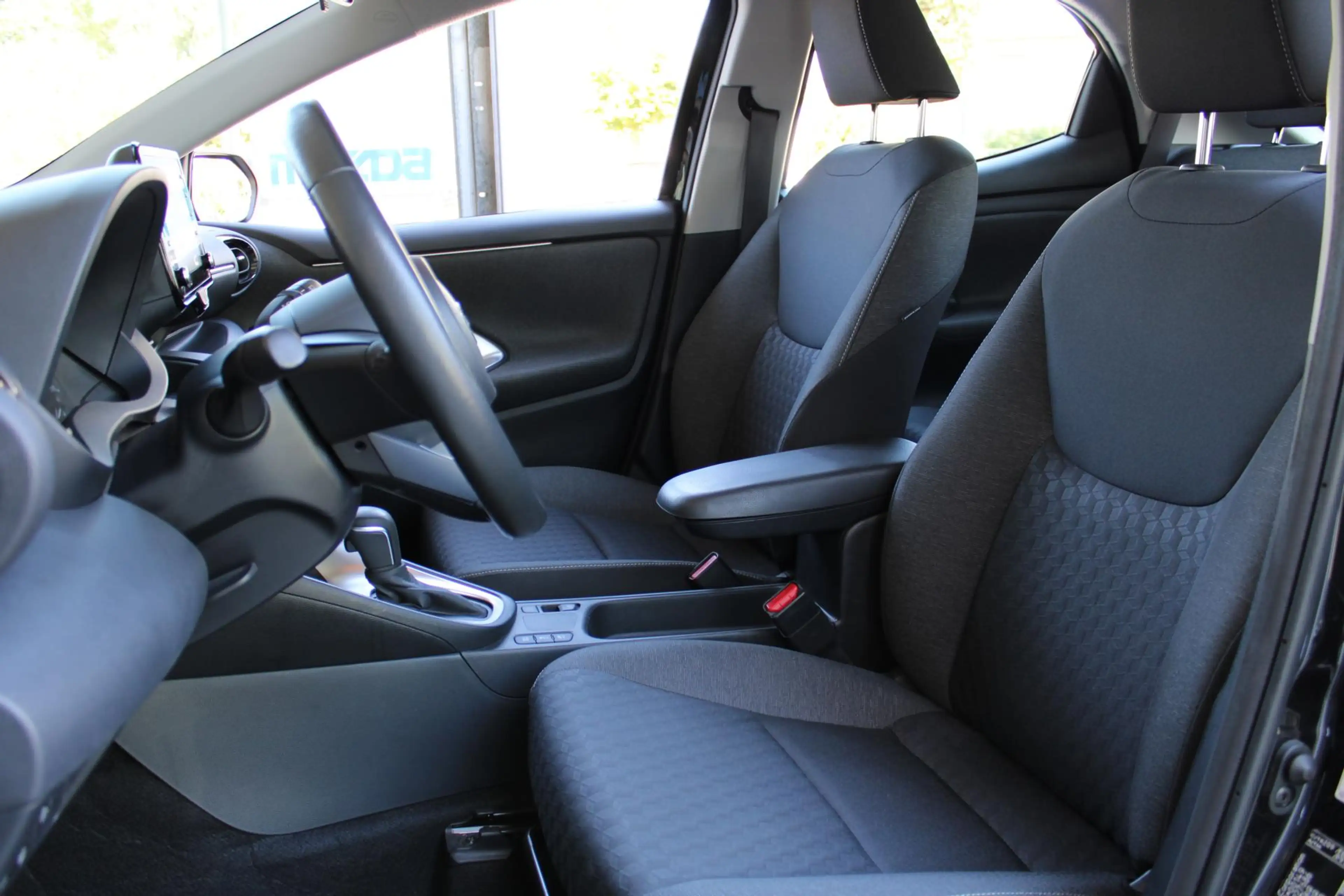 Mazda 2 Hybrid 1.5L VVT-i 116 PS AGILE AUTOMATIK — photo 10