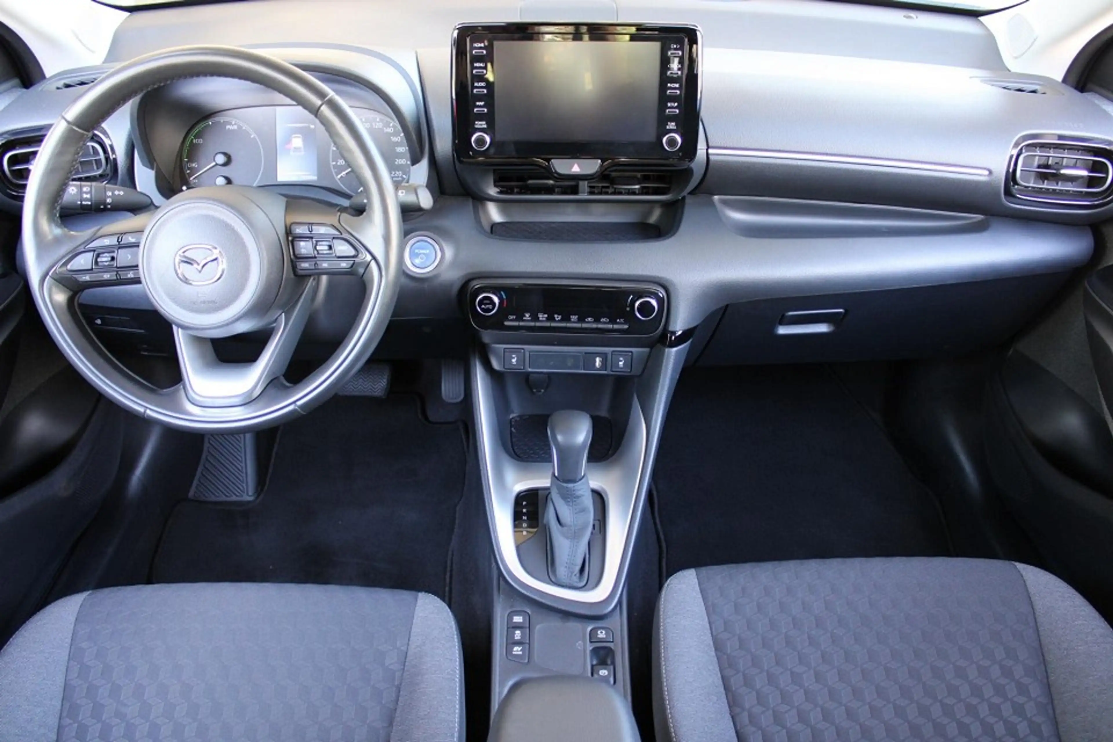 Mazda 2 Hybrid 1.5L VVT-i 116 PS AGILE AUTOMATIK — photo 12