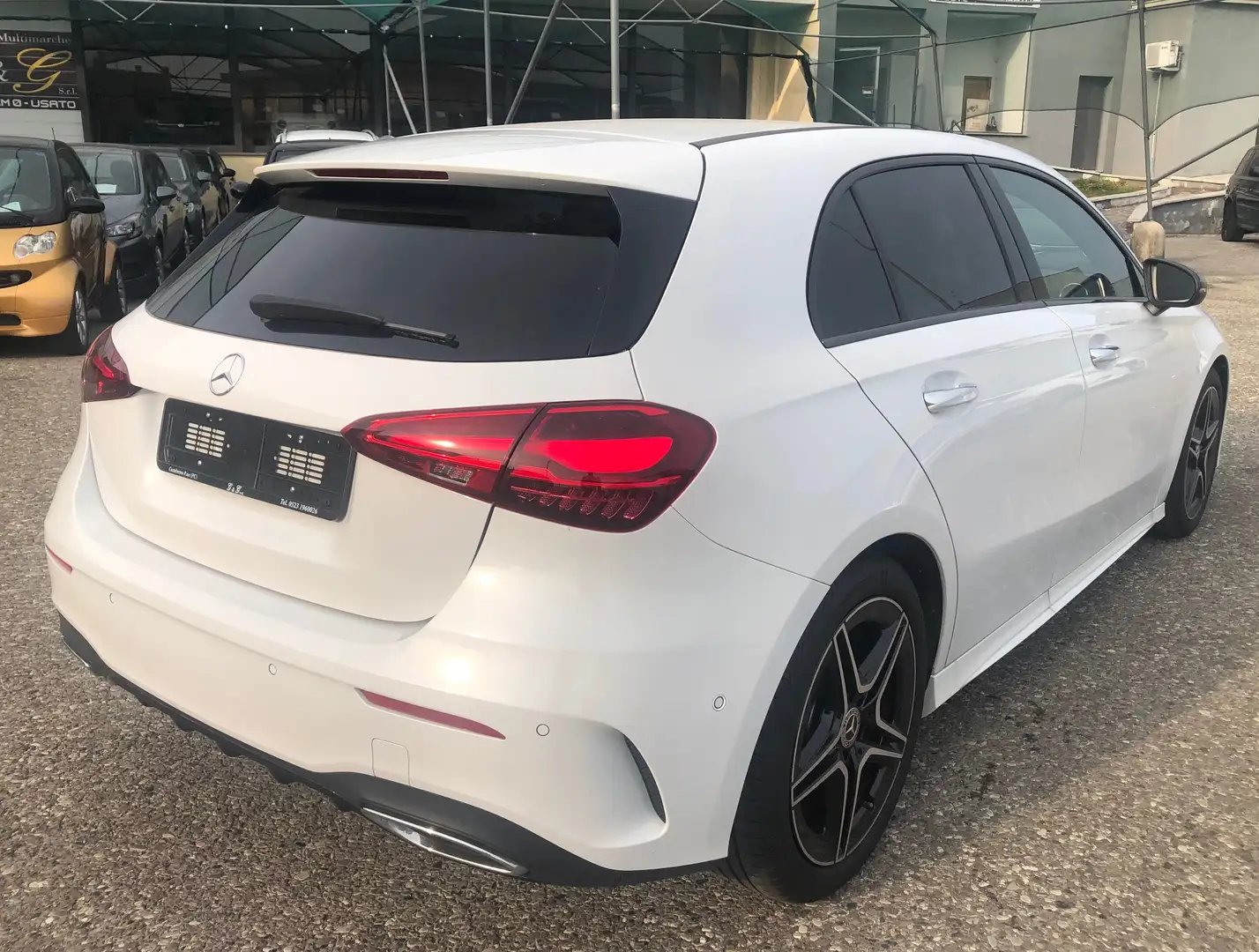 Mercedes-Benz A 180 AMG Line Premium Autom. Full Led Cerchi 18 Navi Bianco - 2