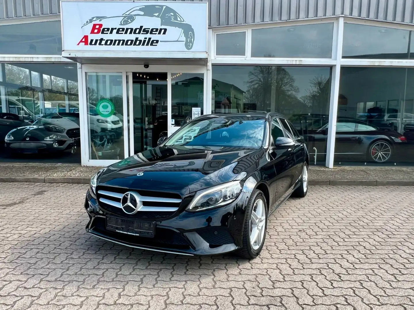 Mercedes-Benz C 200 C200T d/9G-TRONIC/BURMERSTER/LED/AHK/NAVI/2.HAND Schwarz - 1