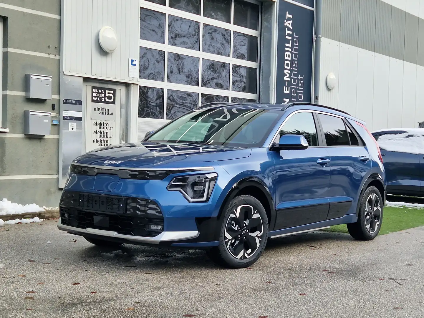 Kia Niro e-Niro 64,8kWh AIR (NL): Ledersitze, Wärmepumpe Blau - 2